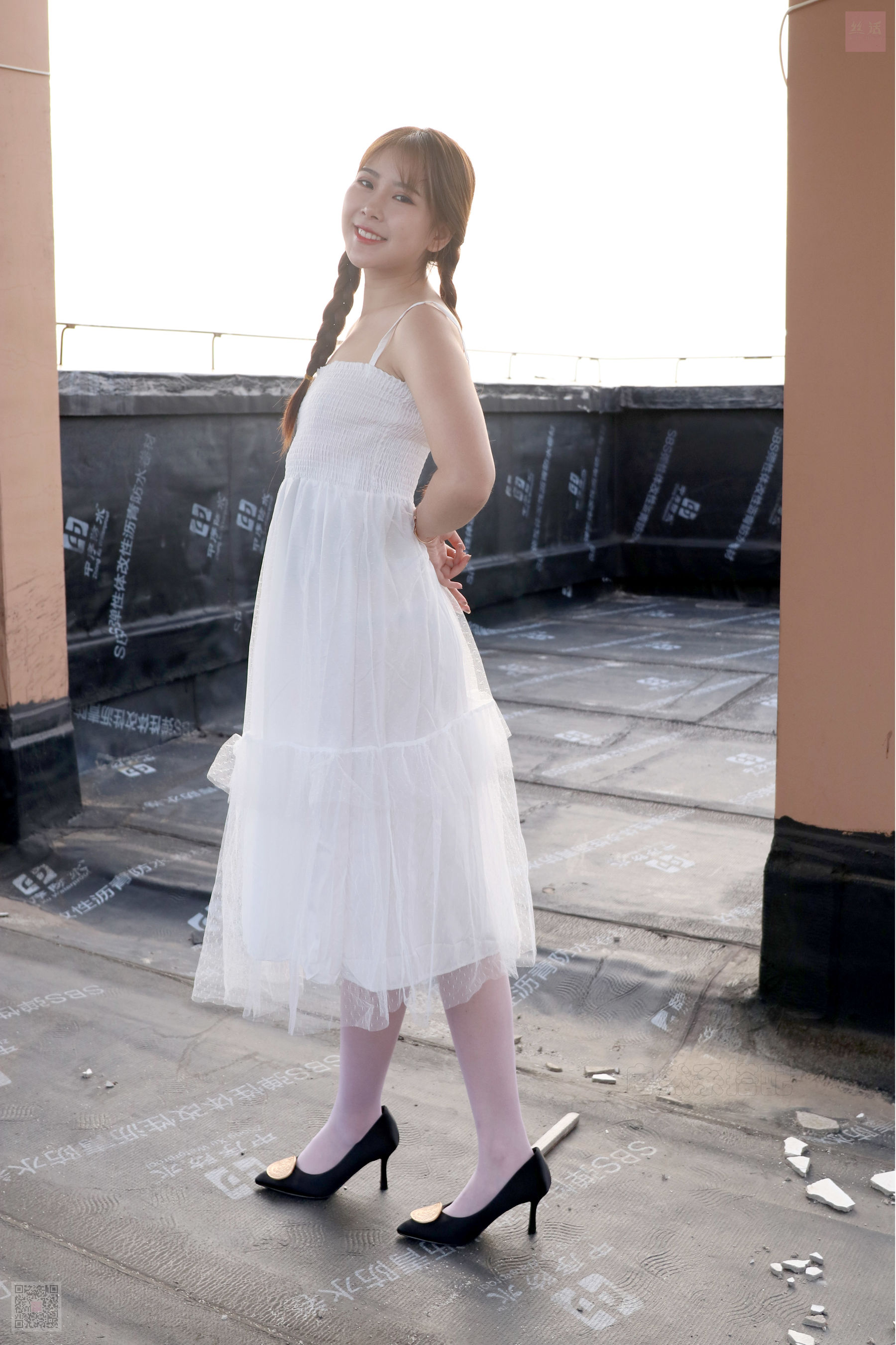 Sihua SH021 girl who dances in the rooftop of Su Yu