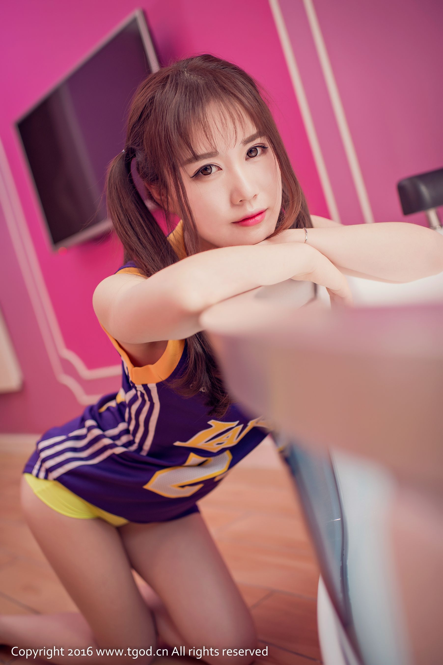 Deer Xiaobai Bum Pure Pony Small Princess Push Goddess TGOD