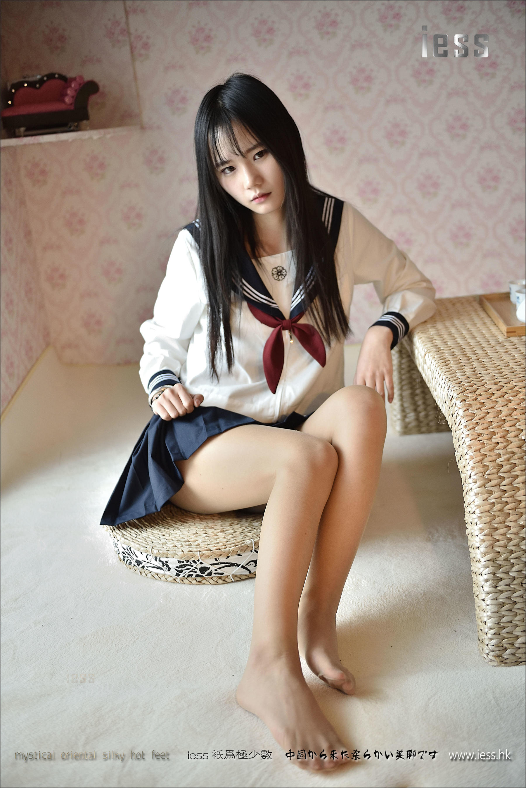 Silk Foot Bento 082 Kiki Part 2-1 of the Uniform Series-1 IESS Thoughts