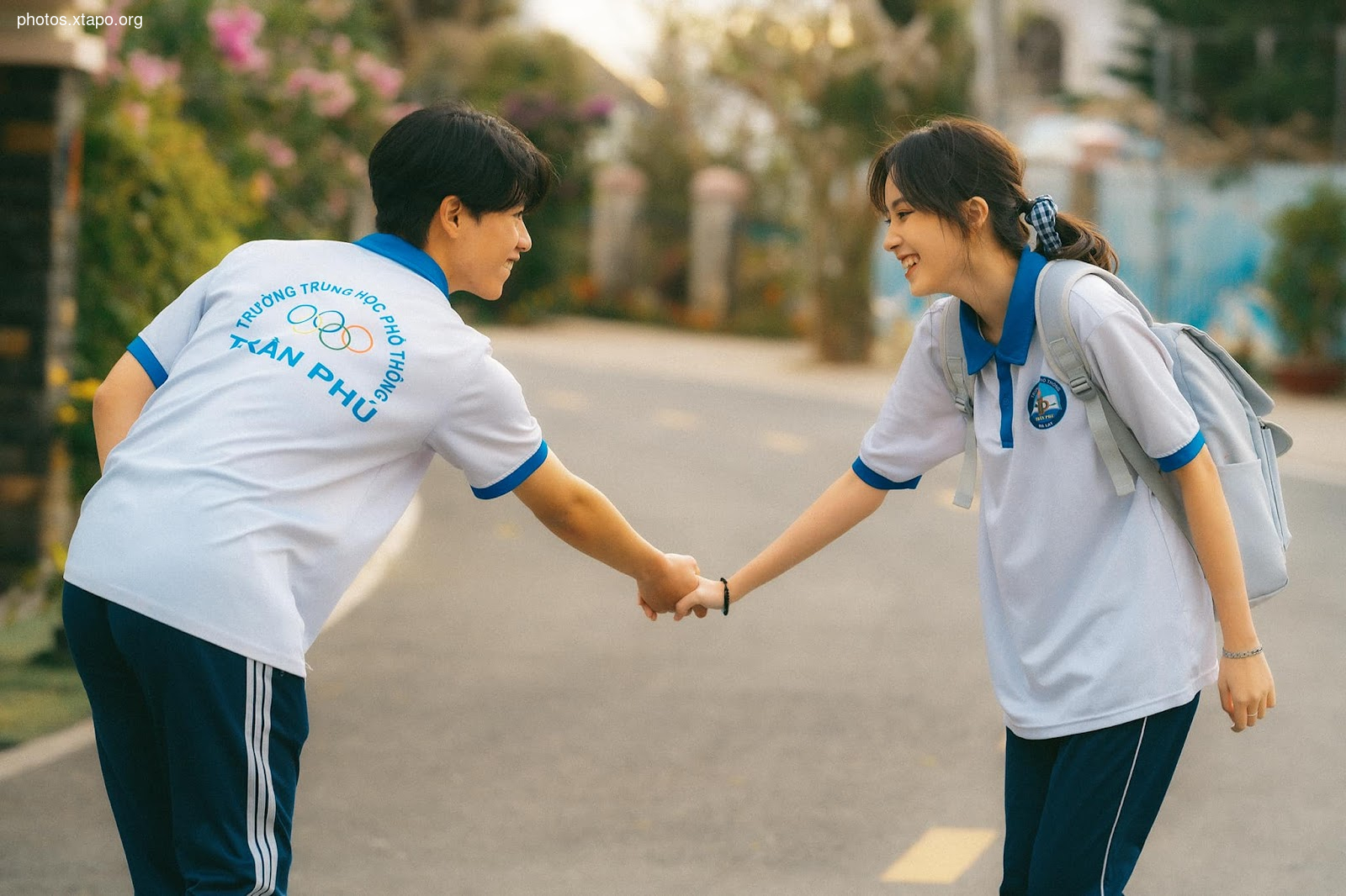 Do not promise to like you a life just promised you for a youth