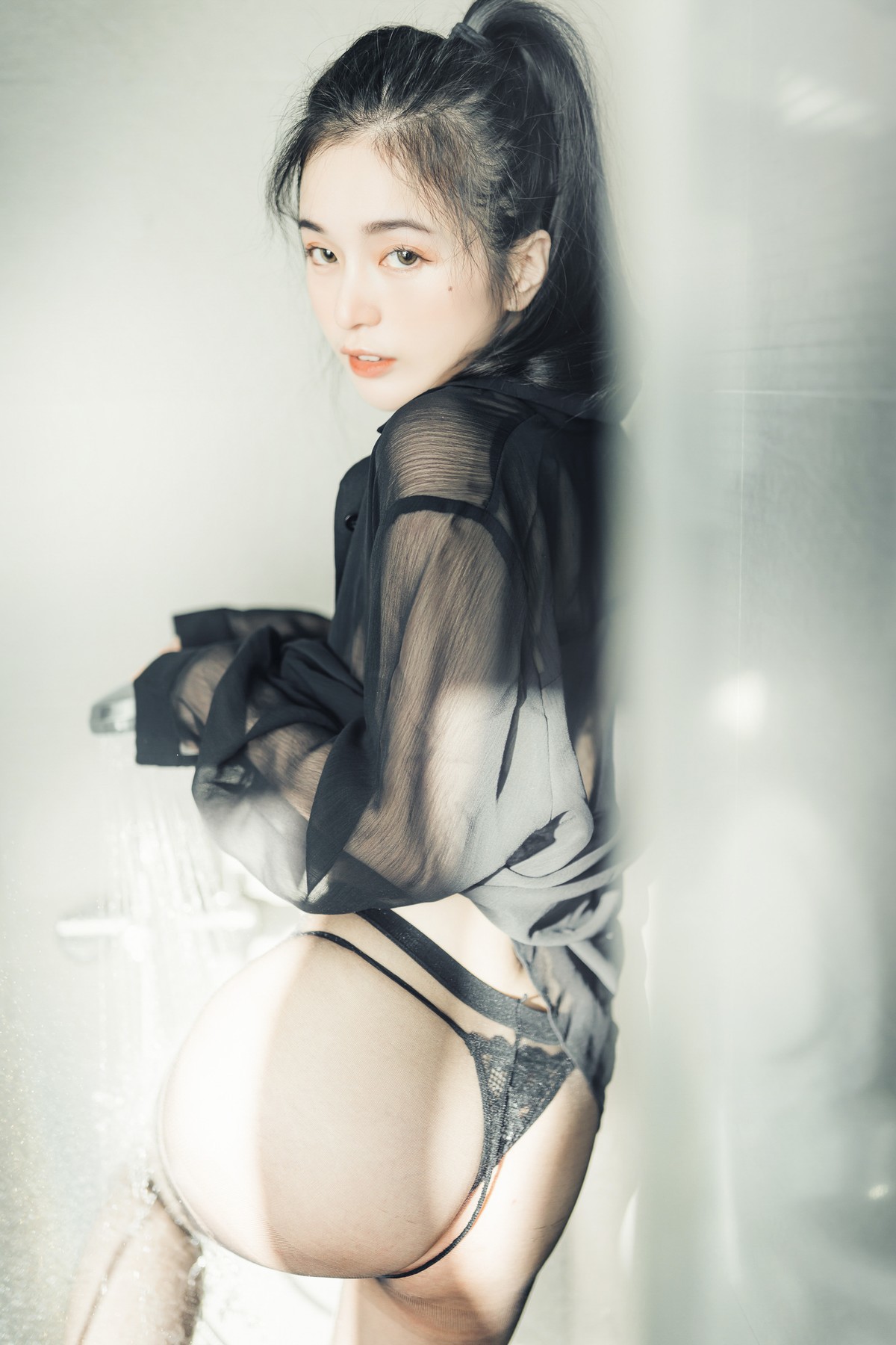 JVID Boutique 🔞Xianxianchen transparent blouse, transparent camel hoof panties, moist black stockings, my girlfriend is a little bit sexy this time😈 a little sweet Set.02