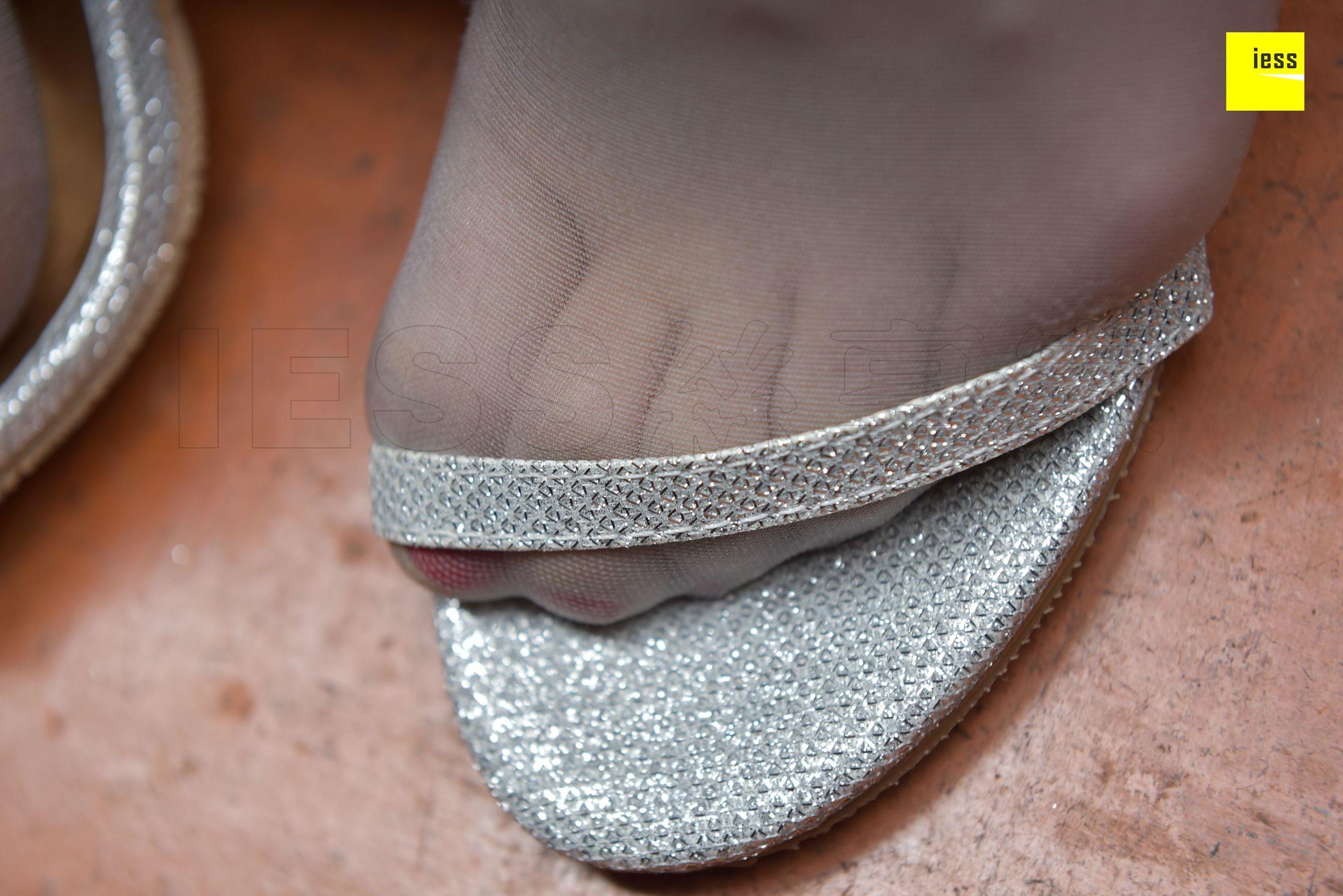 Seven -seven One word buckle sandals gray silk Different Thoughts to IESS Silk Enjoy Home 189