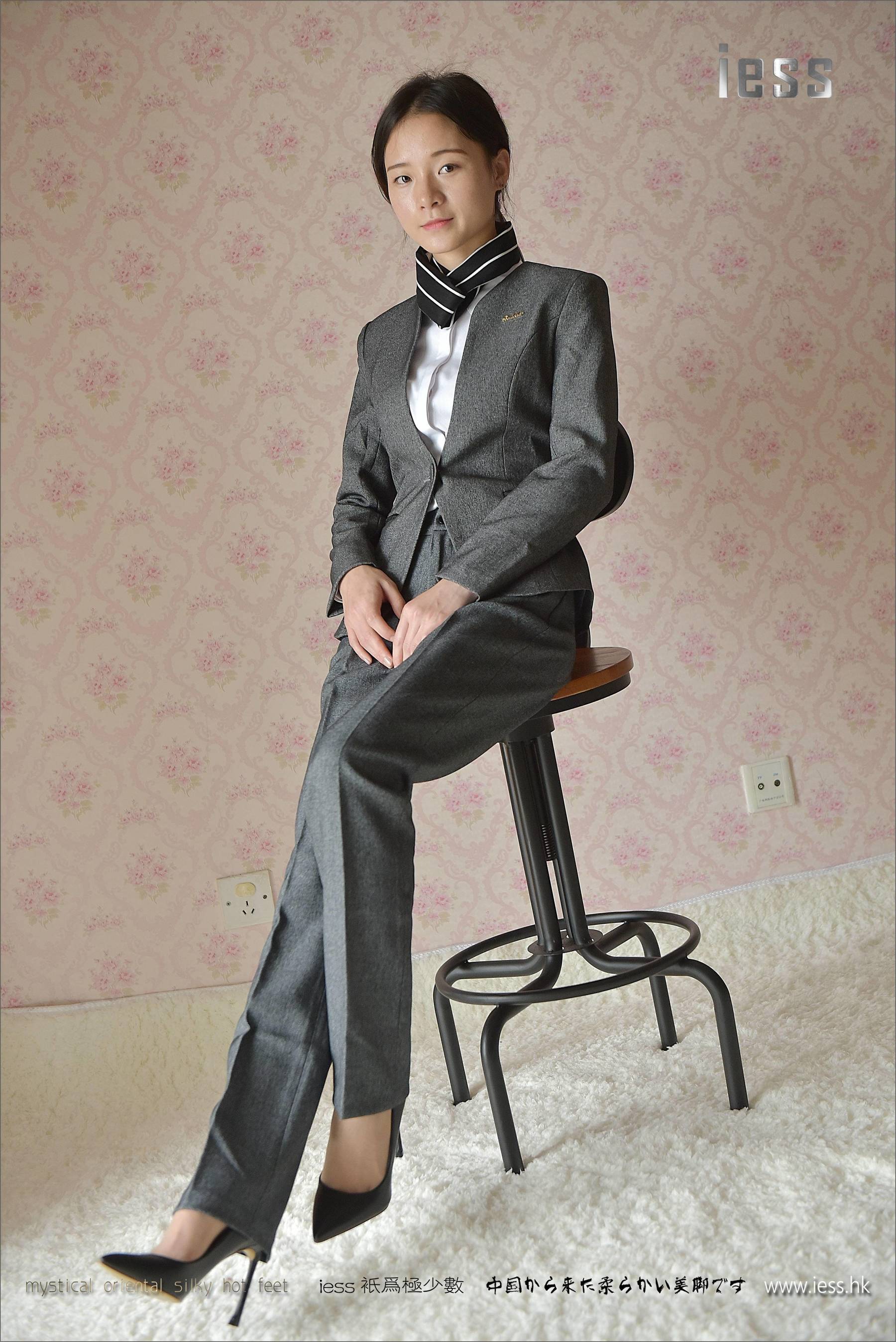 Silk Foot Bento 114 Little Six Little Six Pants Short Silk IESS Different Funbian