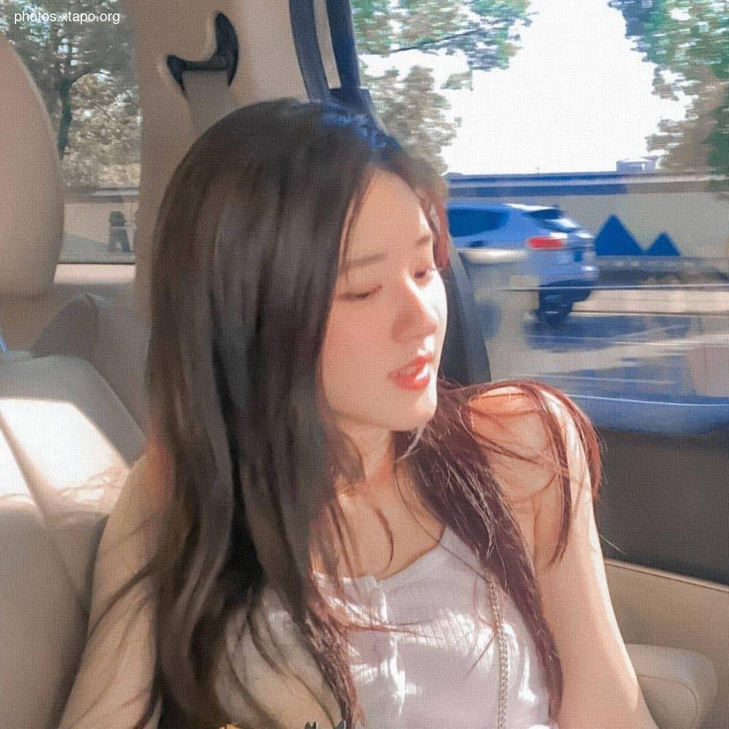 Zhao Lo Tu 赵露思,