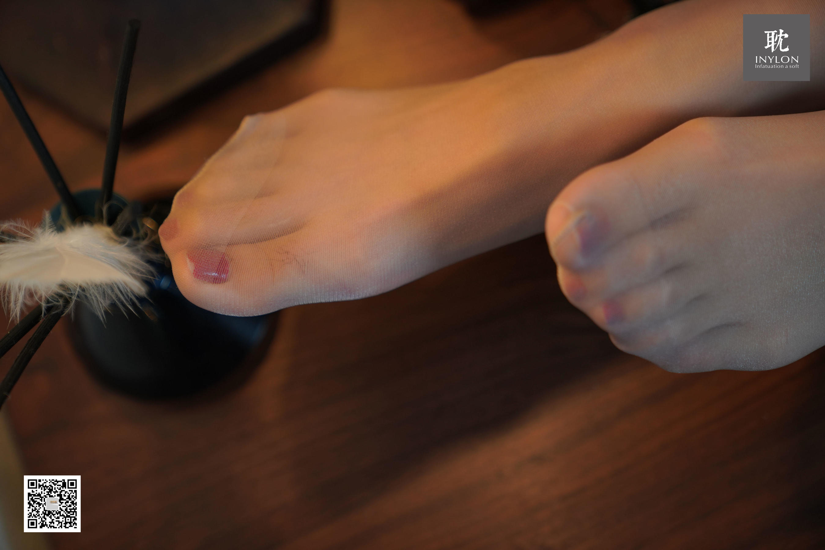 IESS Inclusion Collection 179 Model Sophie Sophie Shock