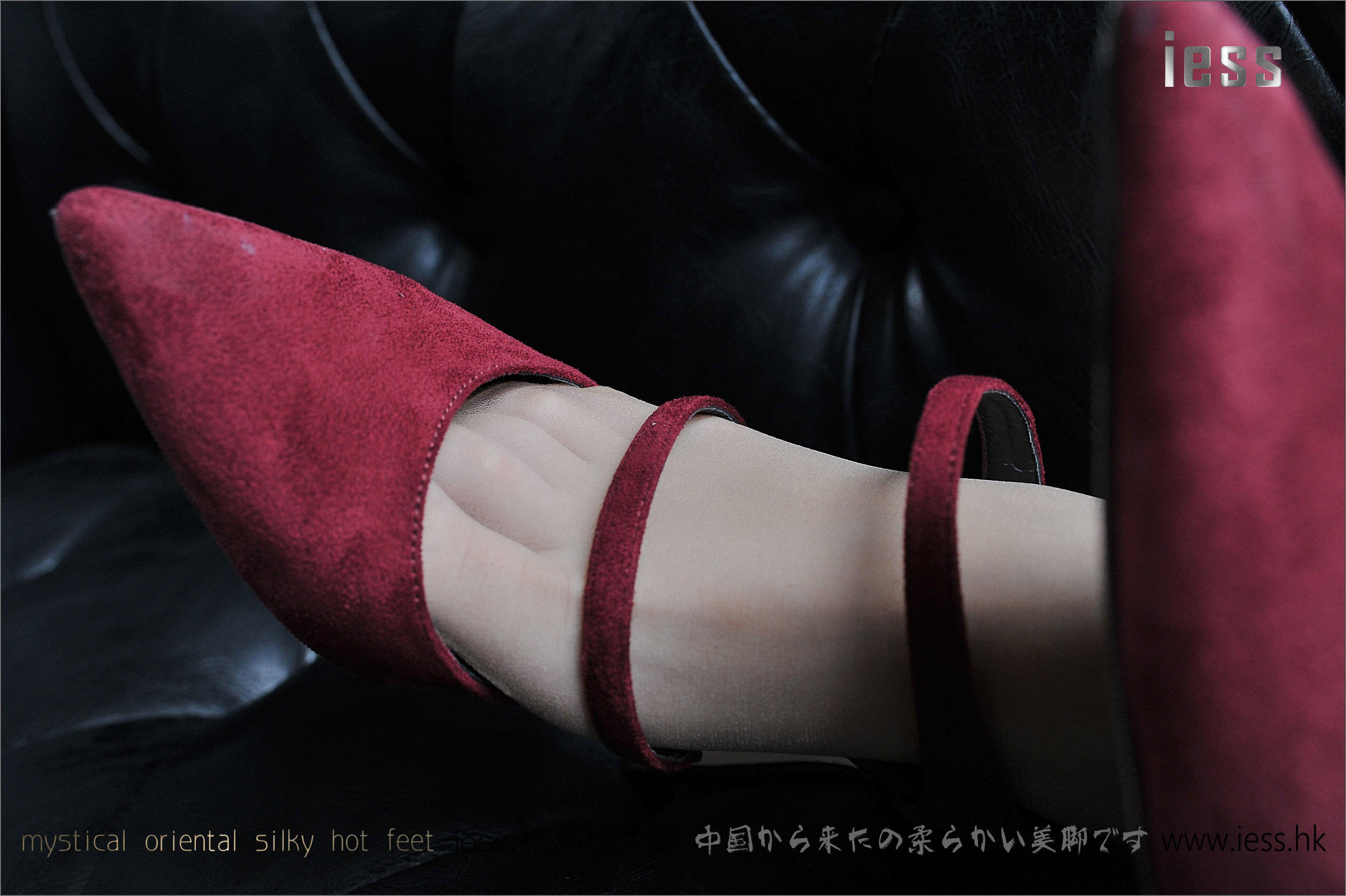 Silk Foot Bento 038 Xiaoshi Sky Earth 1-Xiaoxi Silk Foot IESS is thinking interesting