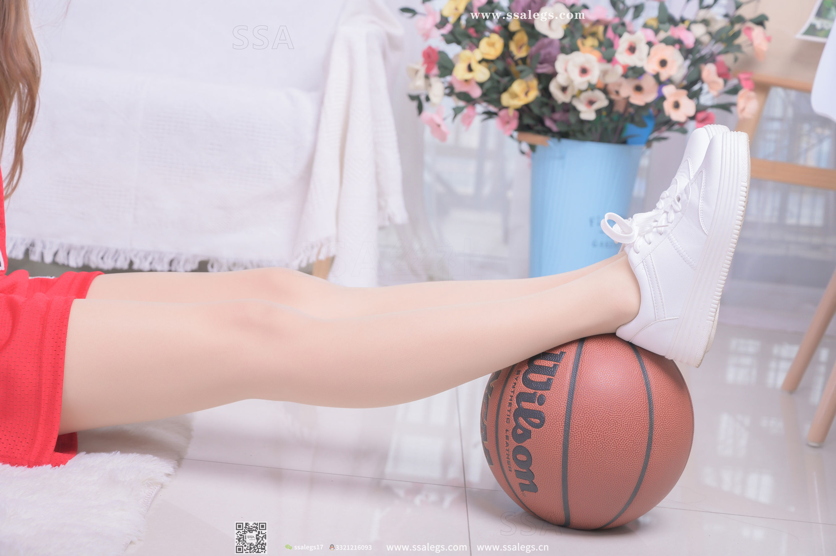 SSA Silk Club Super Clear photo NO.324 Ms. Susu Sister Su Su with a holiday at home to play basketball (top)