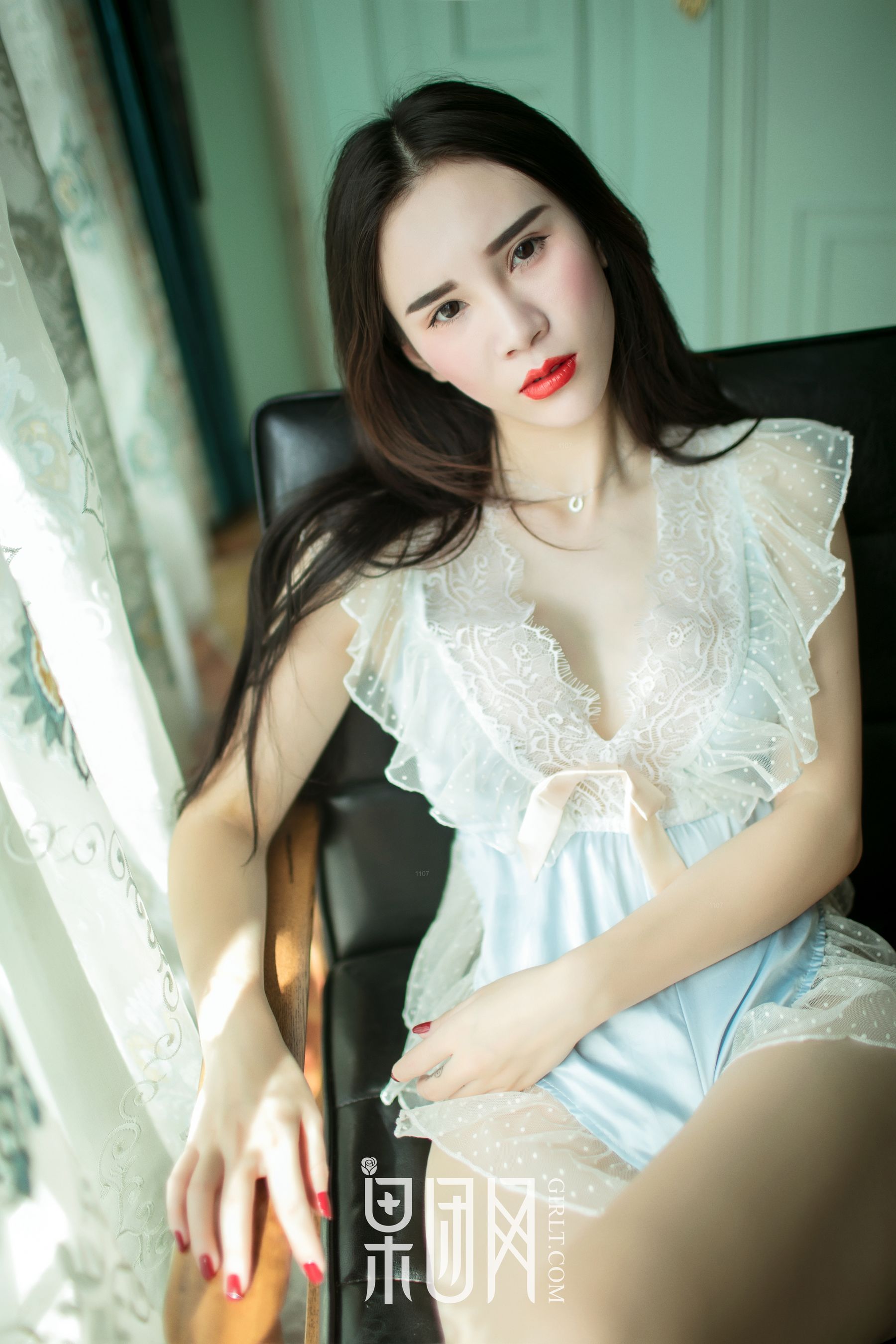 Wanwan Tough Sister Vacuum is beautiful and beautiful, and the bathtub wet body is extremely ecstasy Fruit Group Girlt No.075