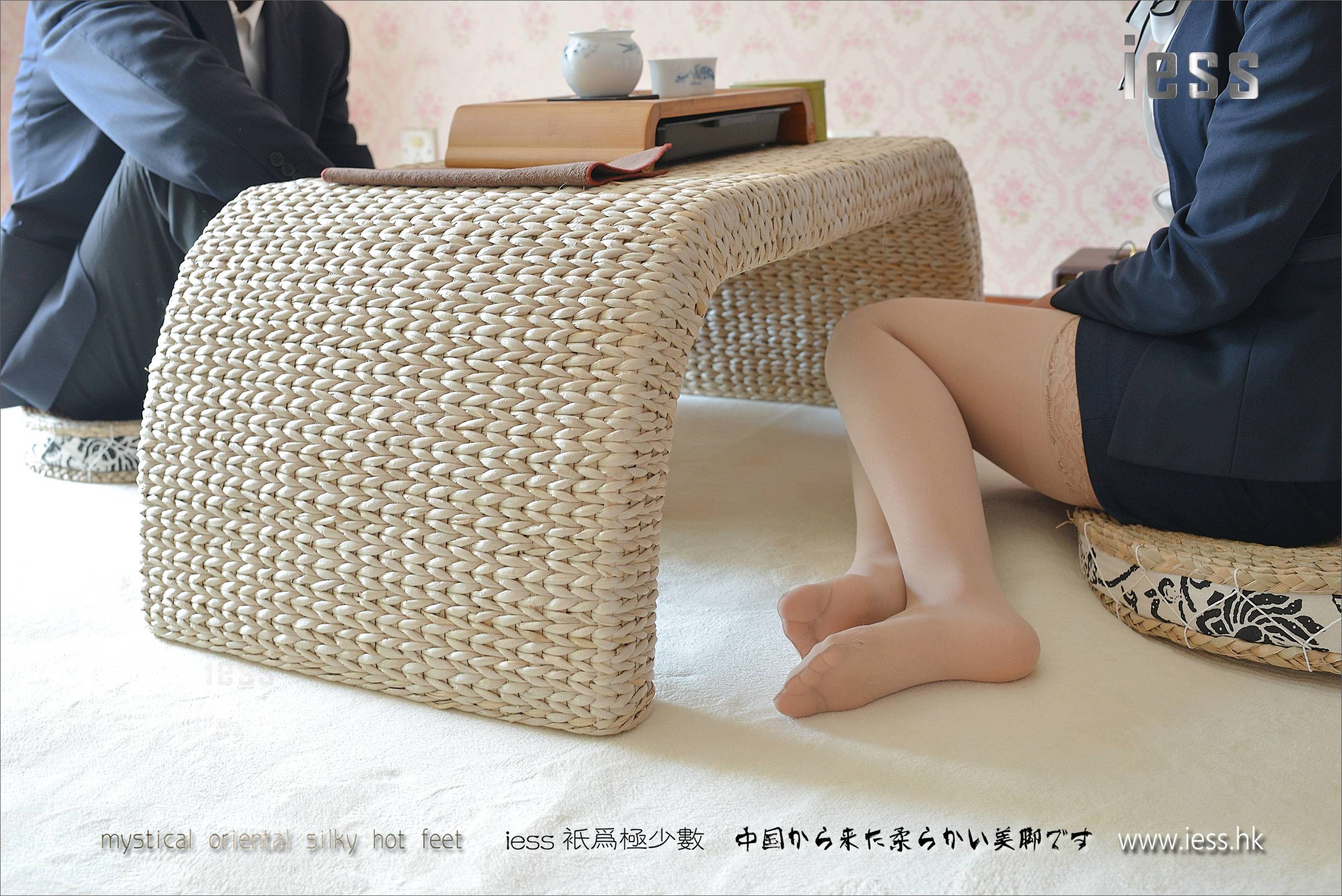 Silk Foot Bento 108 Zhang Xinyue Silk Foot scene drama My Sister Calling Rang Rang I IESS Different Thoughts