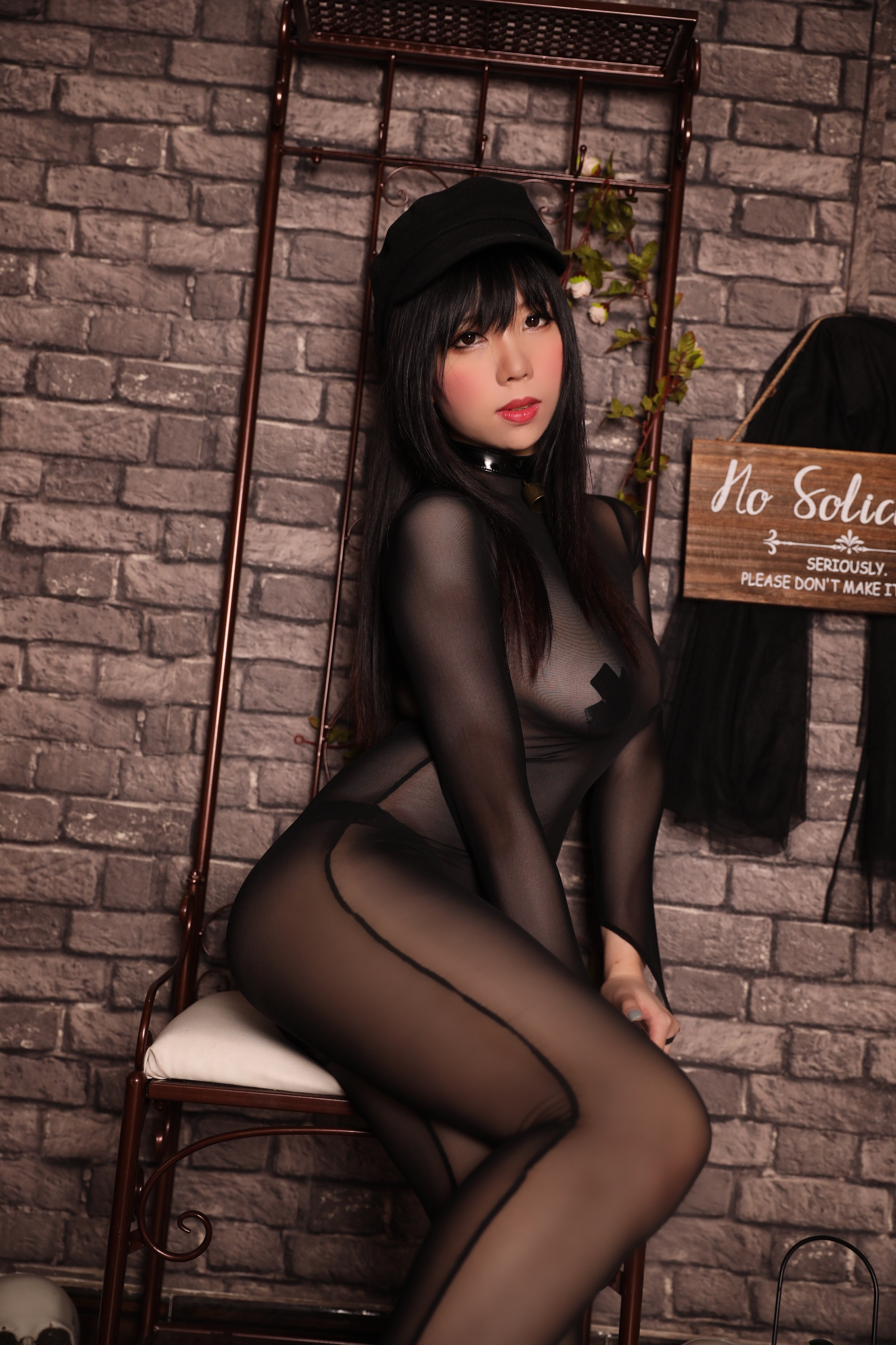 Lu Yexi Vol.03 Black Silk Suit 149P-443MB