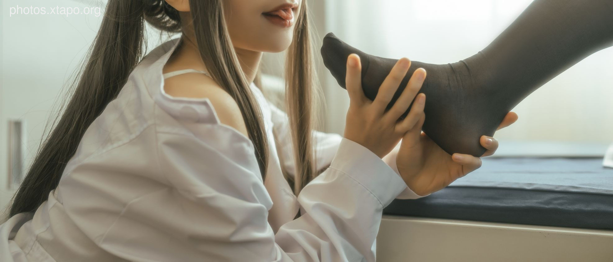 Stupid Mo Momos gentleman version 143p