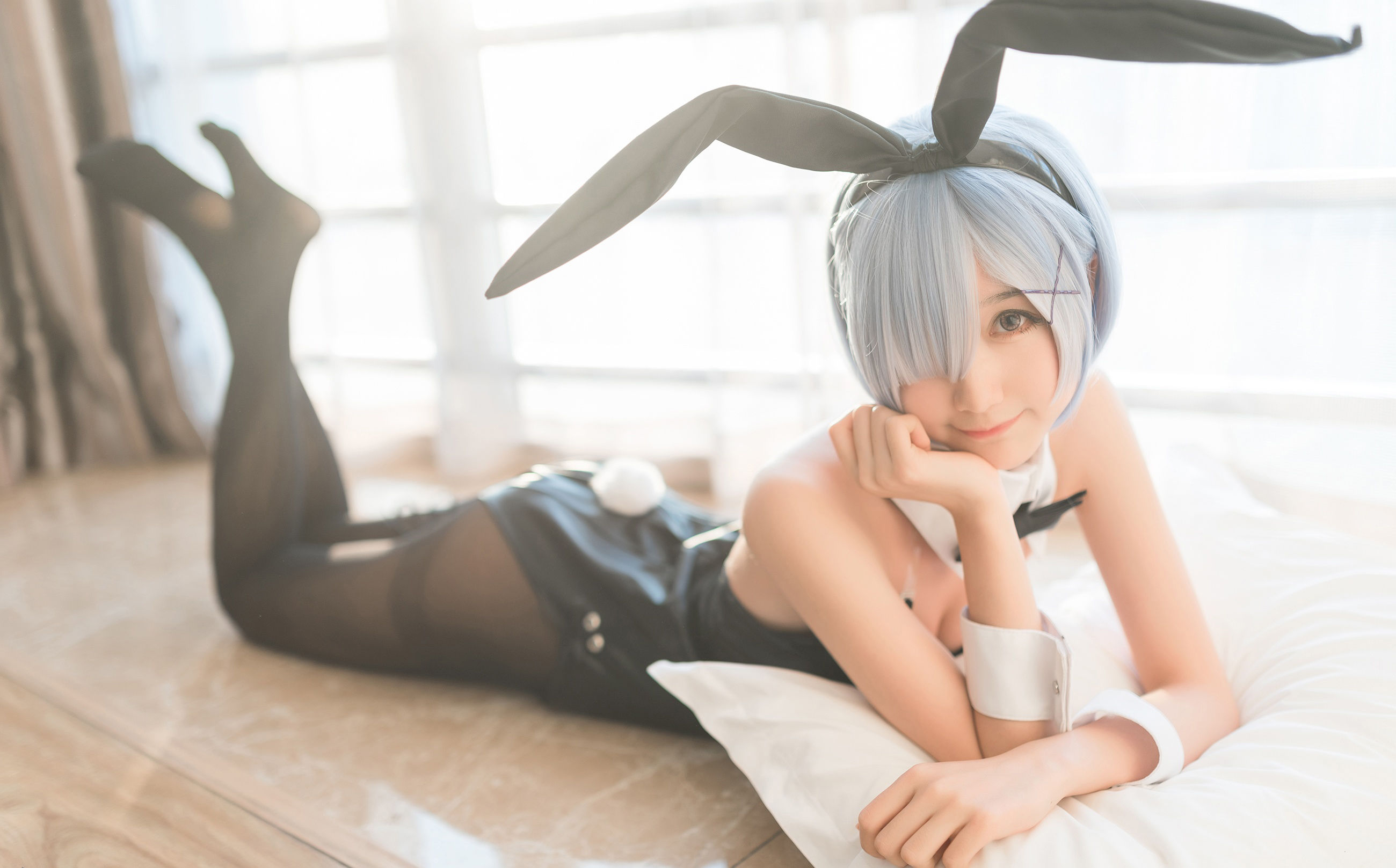 COS Welfare Miss Meng Shi Mu Mianmian Owo -Rim Bunny Girl