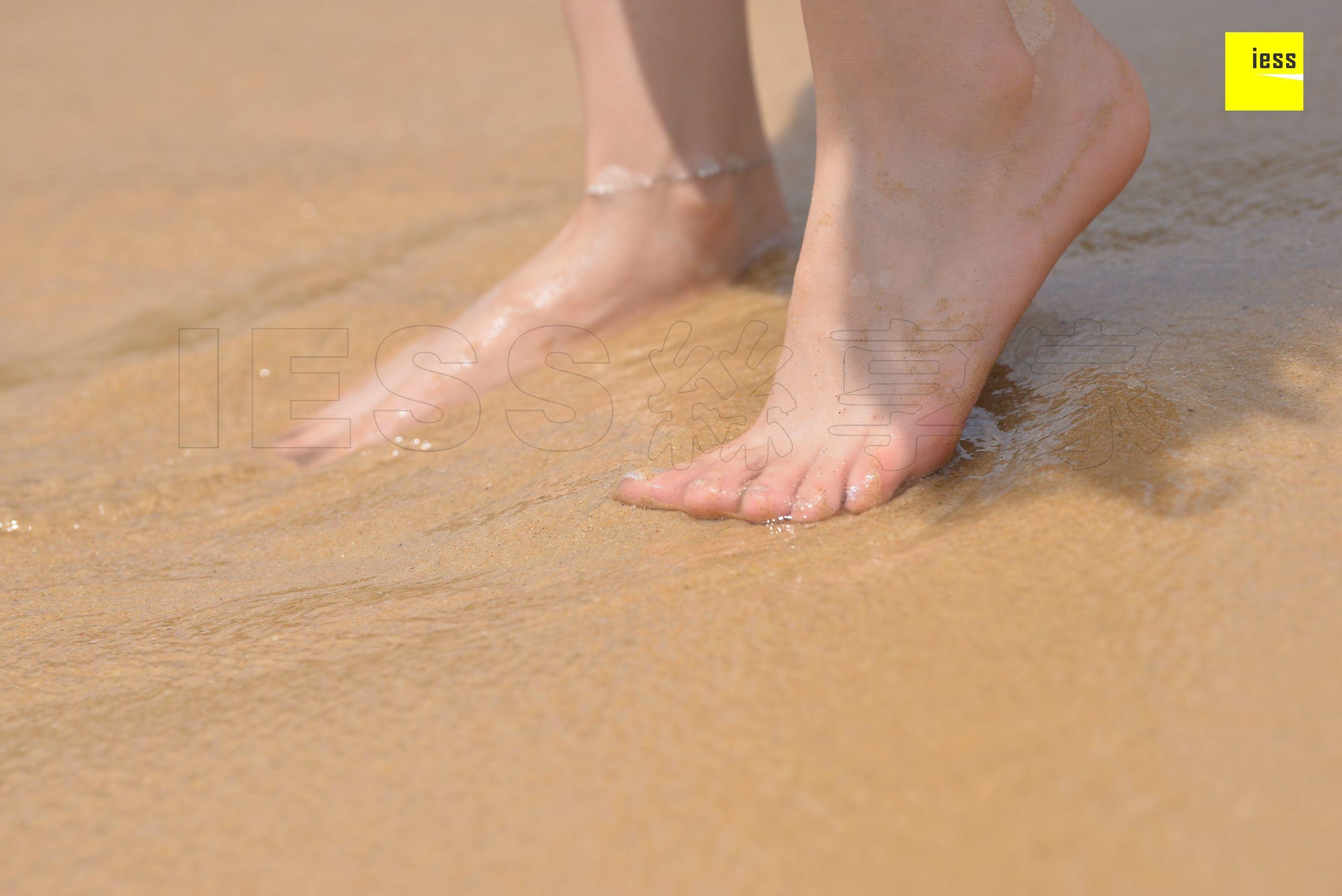 Different Thoughts to IESS Devil on Wednesday Special issue 27 Jiajia Beach Uniform?