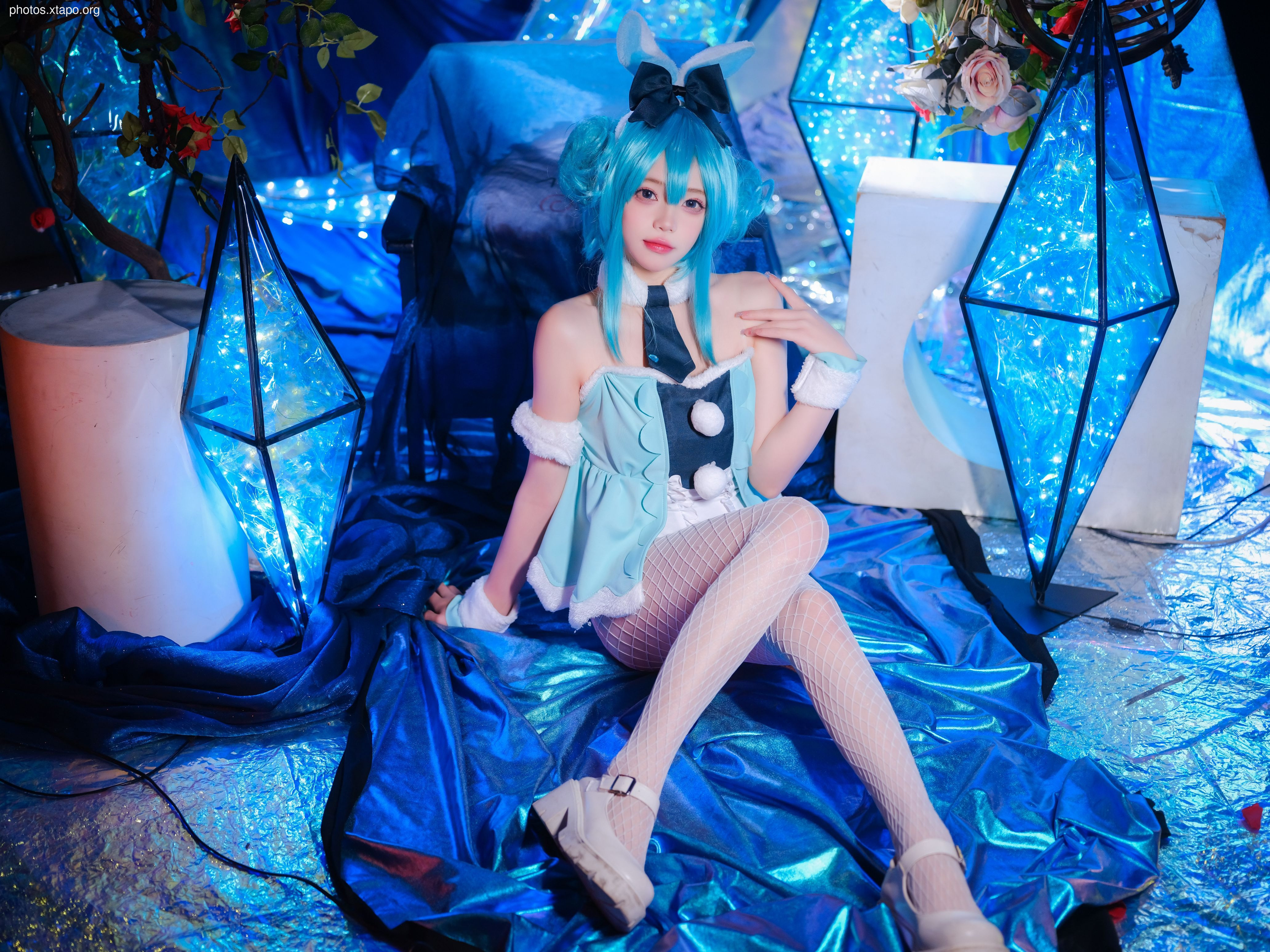 Miku Hatsune Future Rabbit Girl 13P
