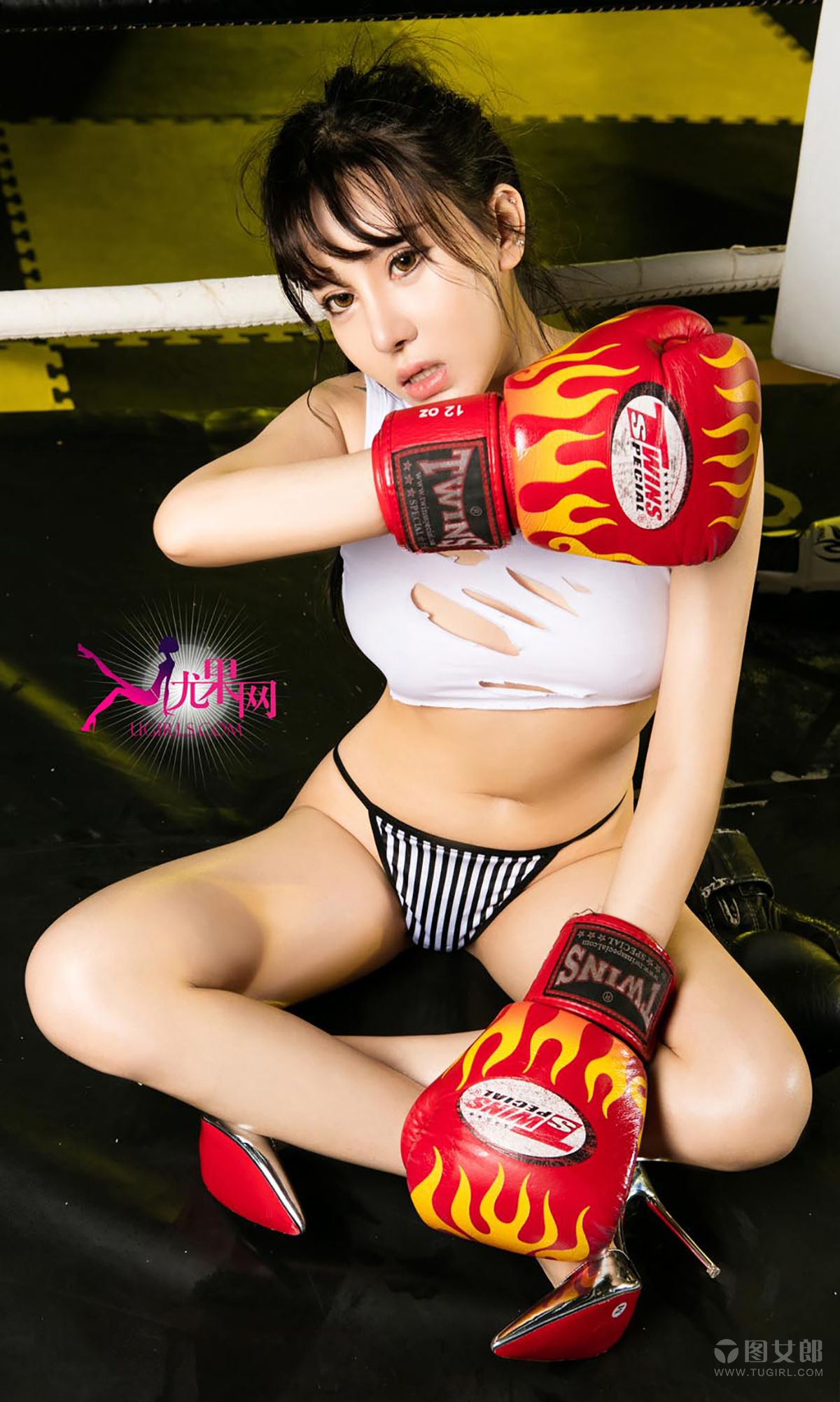 Yang Pei's Fist Girl Aisu Ugirls No.330