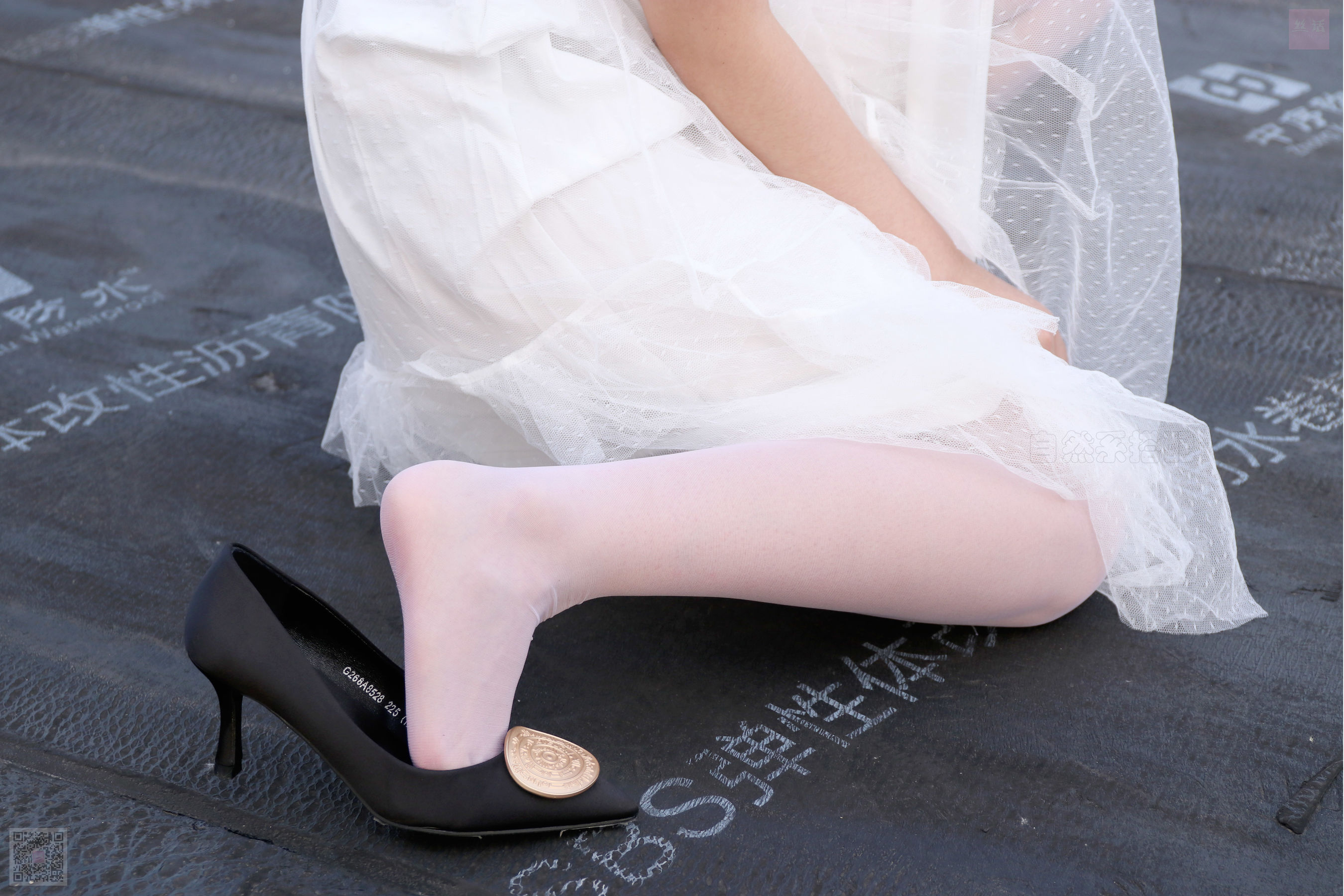 Sihua SH021 girl who dances in the rooftop of Su Yu