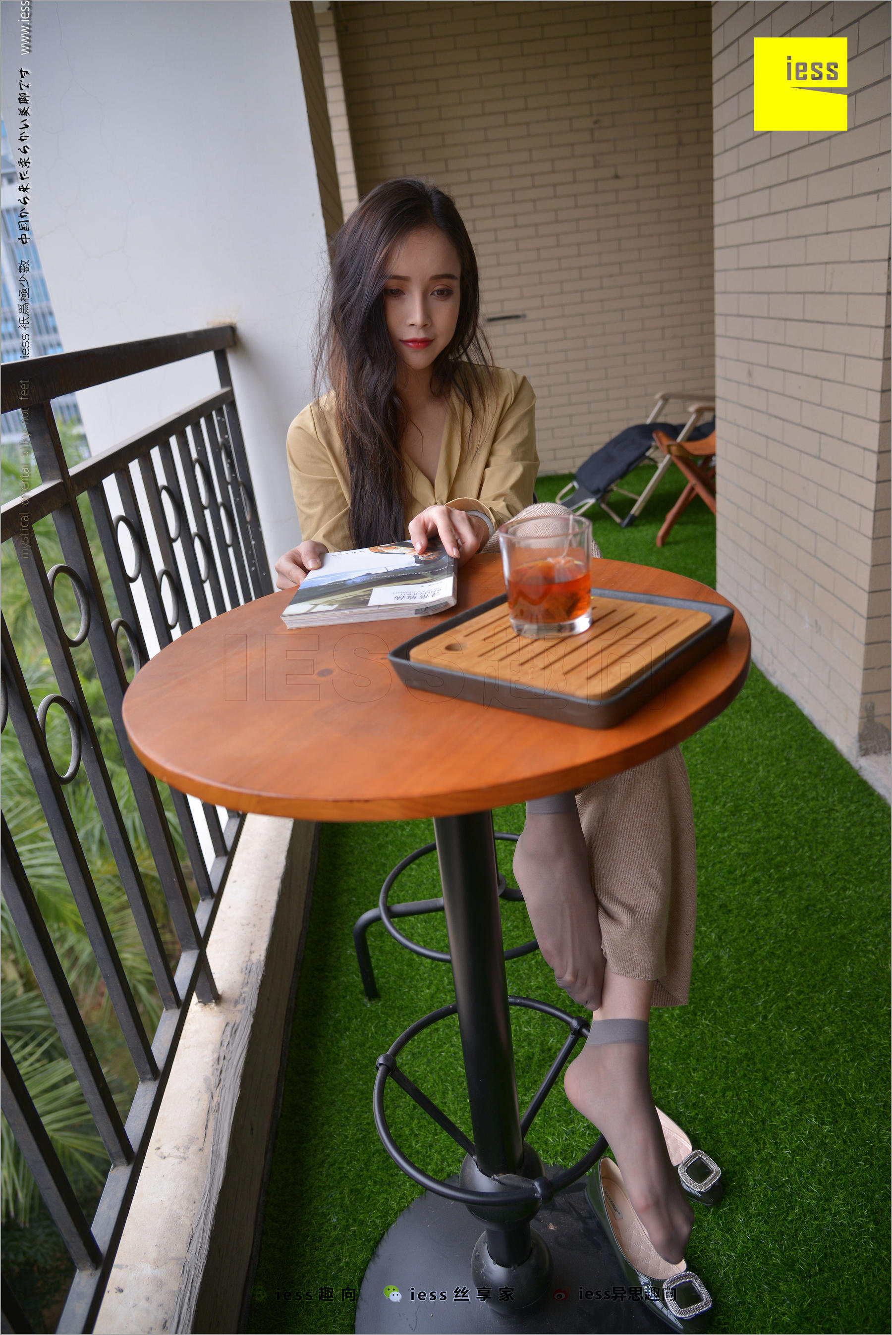 Xiaoyu's Little Feather, Ship socks, short silk and peace shoes streamlined version Different Thoughts to IESS Silk Foot Bento 218