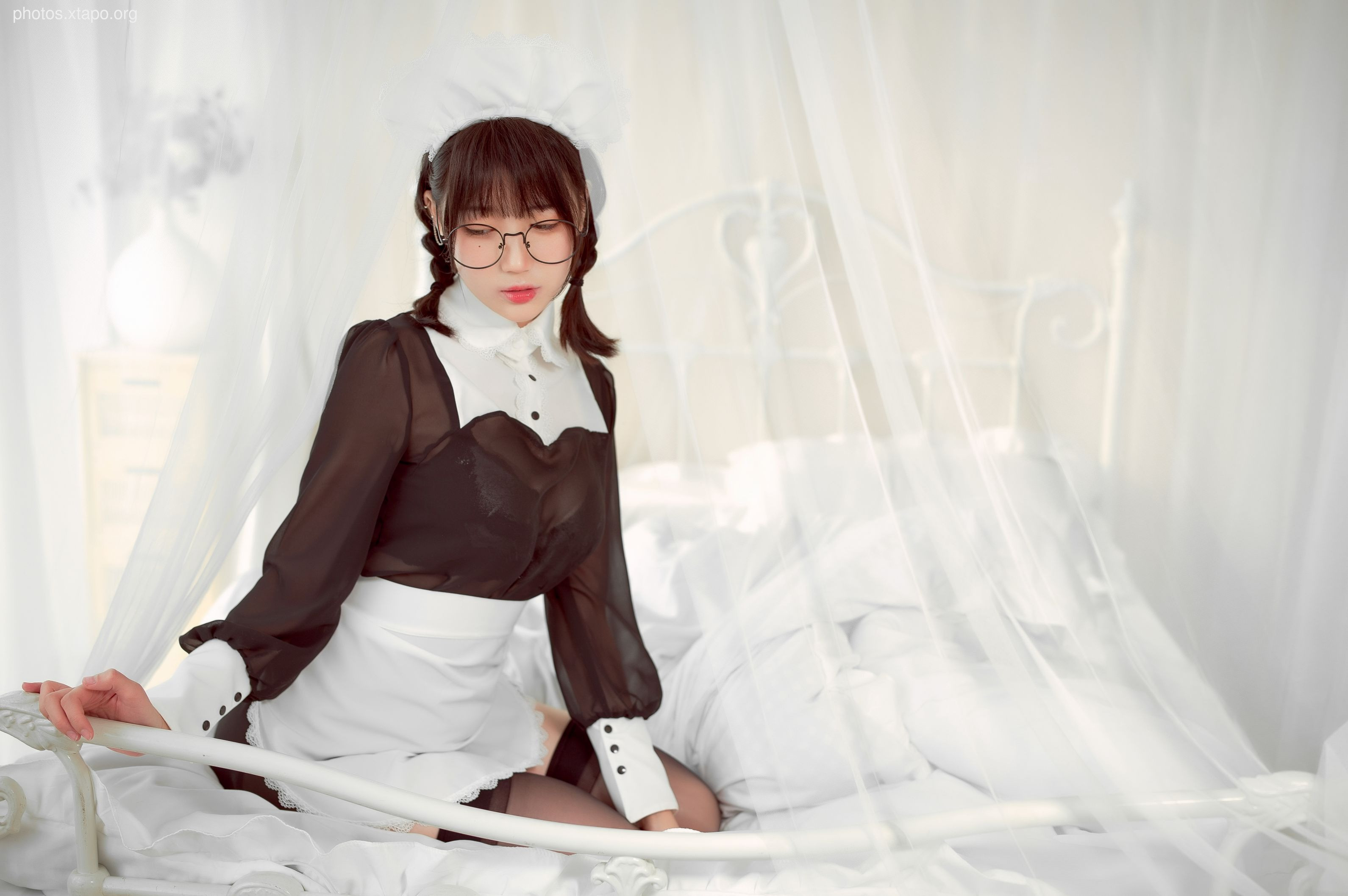 Zhou Yan is a cute rabbit-maid