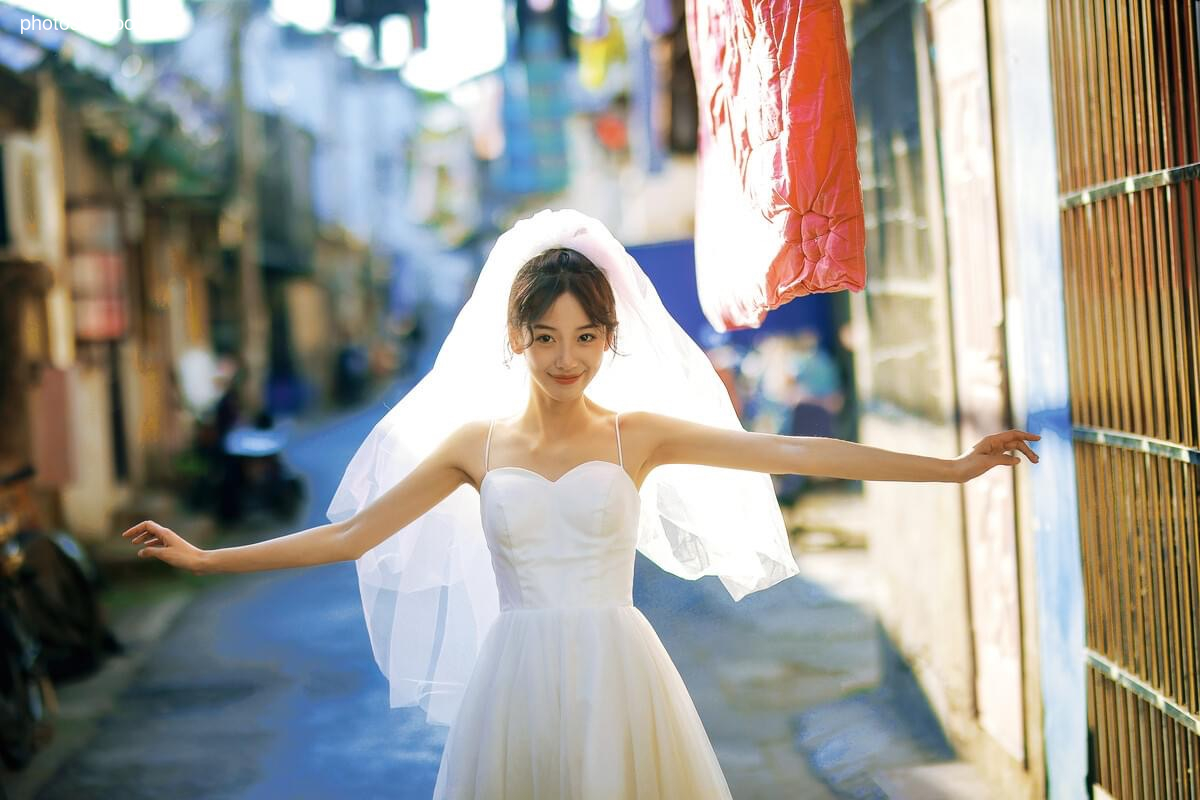 D i 👑👑 儿 Midy