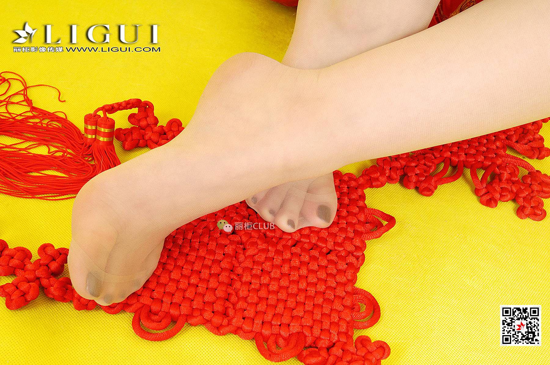 Lulu Spring Festival Foot Ligui Internet beauty