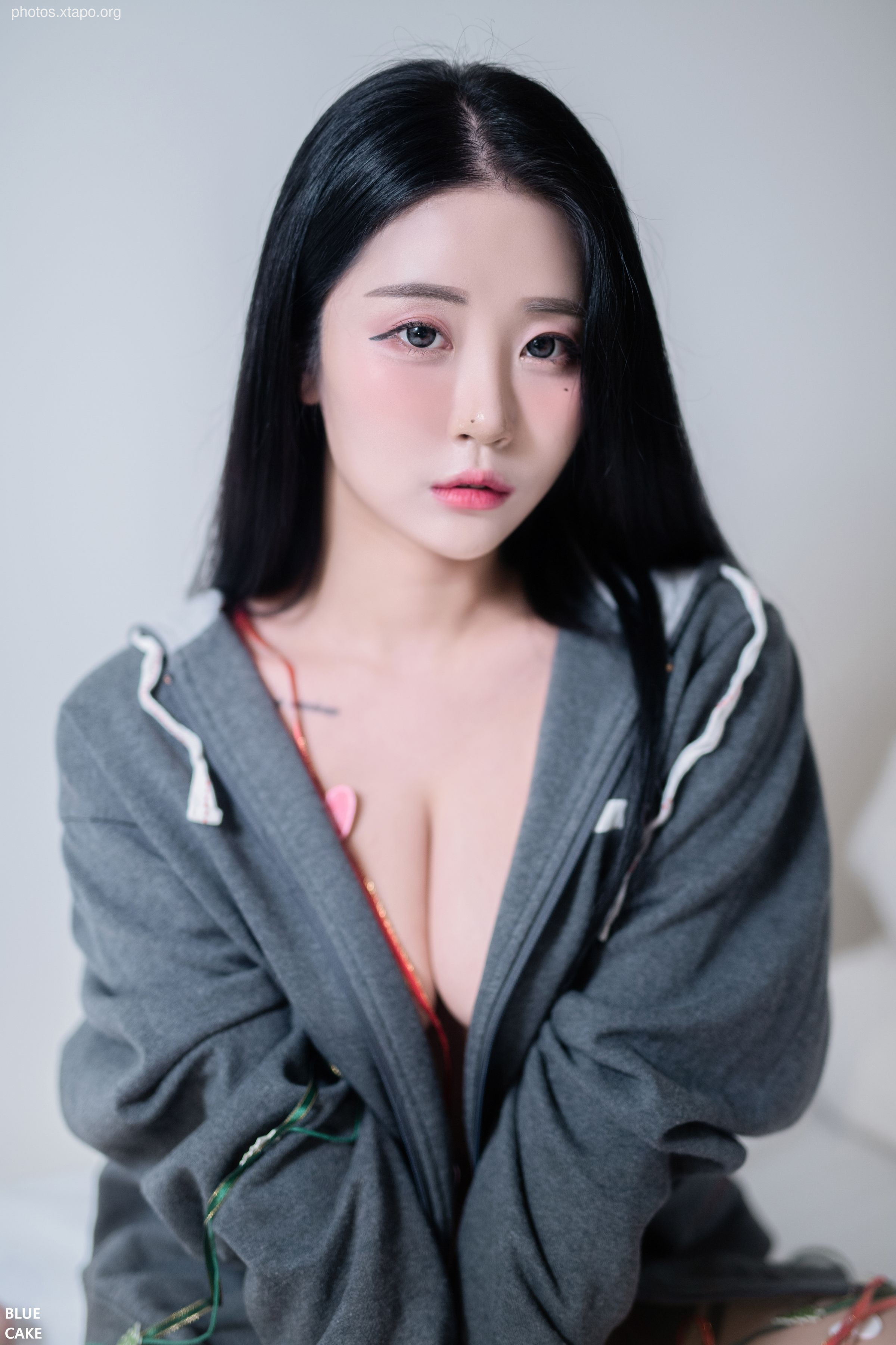 Bomi (보미) - NO.10 BLUECAKE Christmas with my Bomi &amp Lover 146P-2.18GB