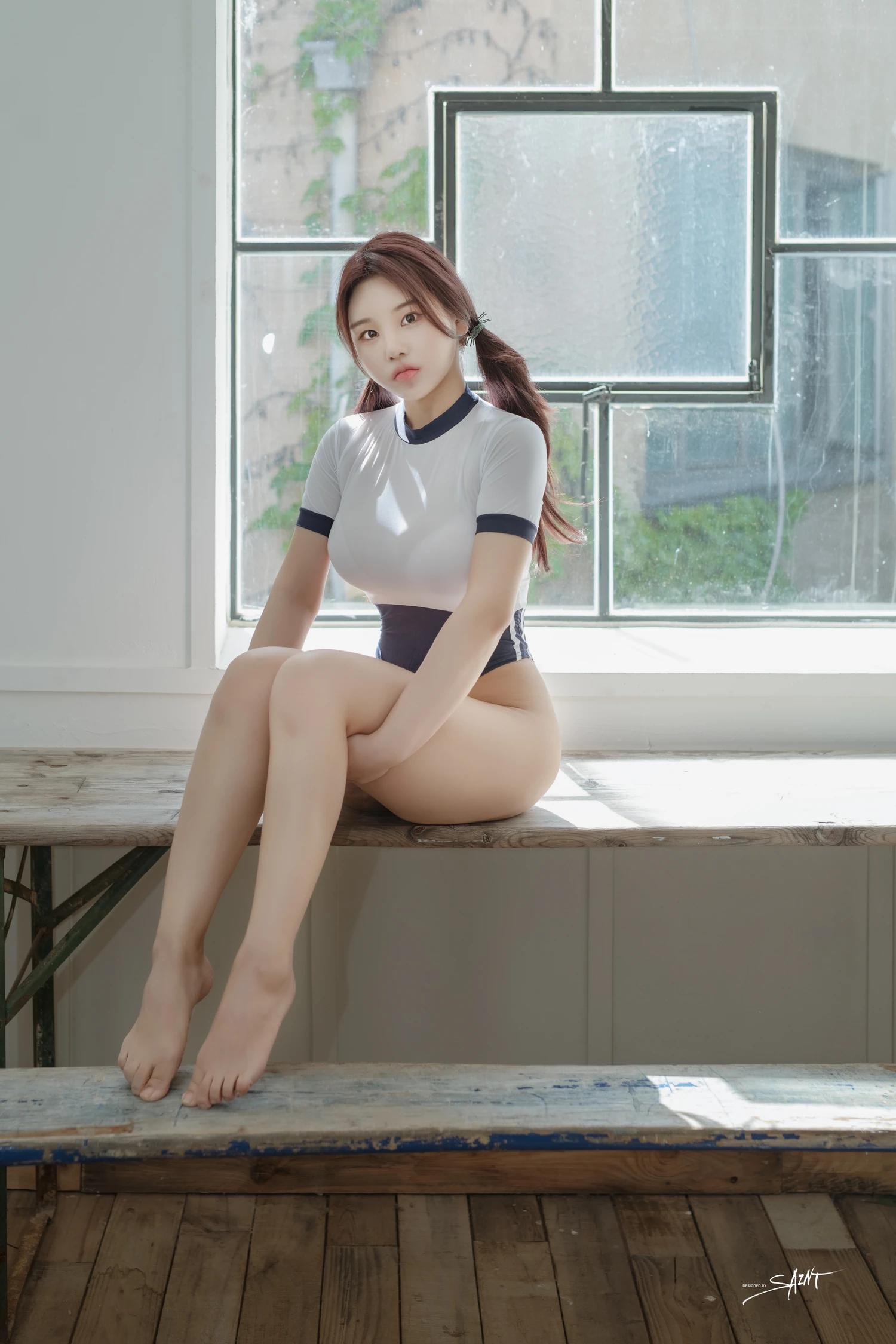 Zzyuri 쮸리, [SAINT Photolife] Puppy Honey Set.01