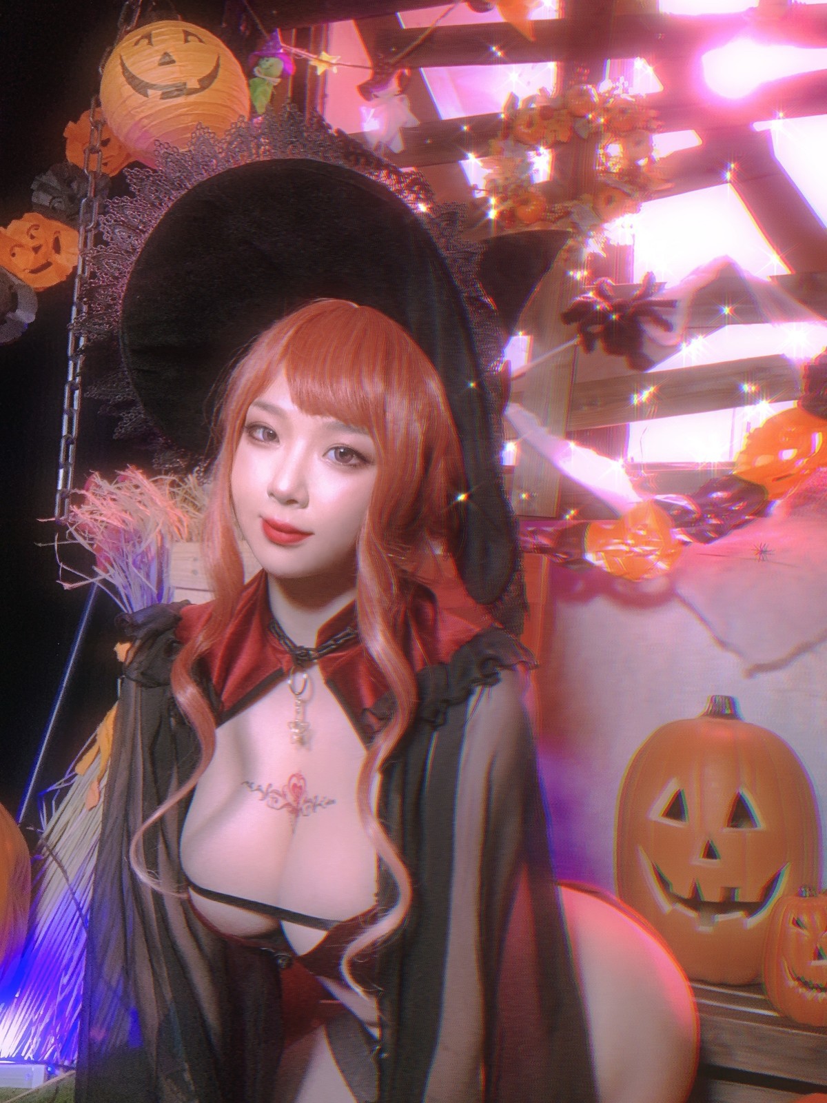 Cosplay Pipi Nai is so cute Halloween Witch