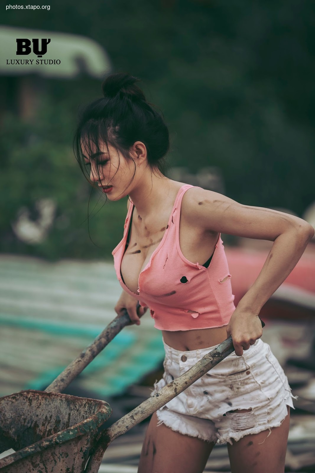 Poverty for clean, torn for fragrant Poverty for clean, torn for fragrant