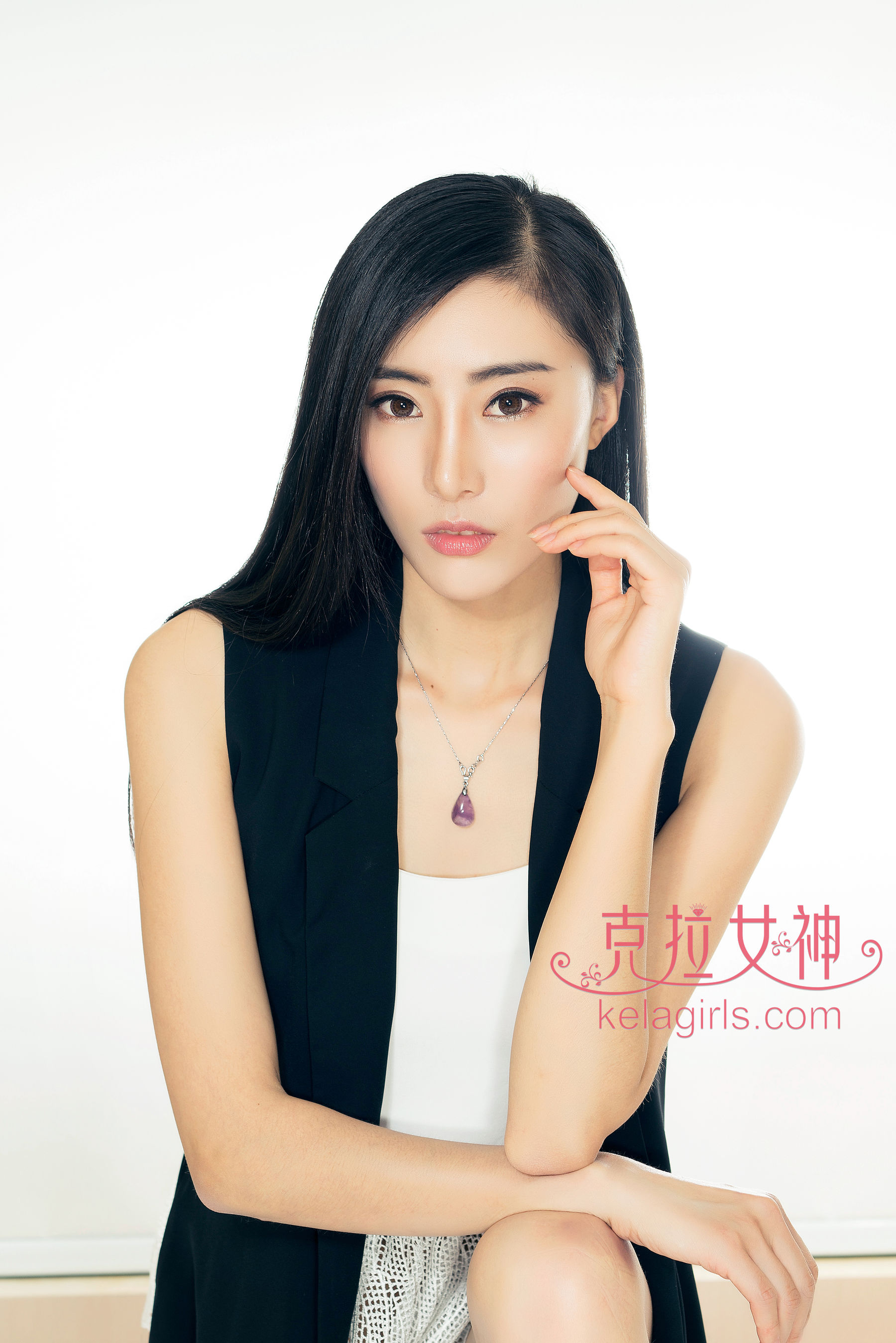 Yinger Supermodel Love Newsman Crane Goddess