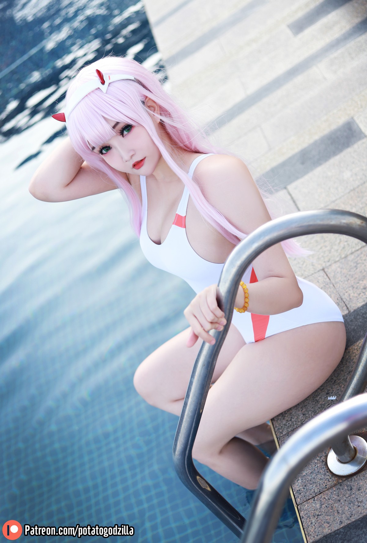 Cosplay Potato Godzilla Zero Two Swimsuit