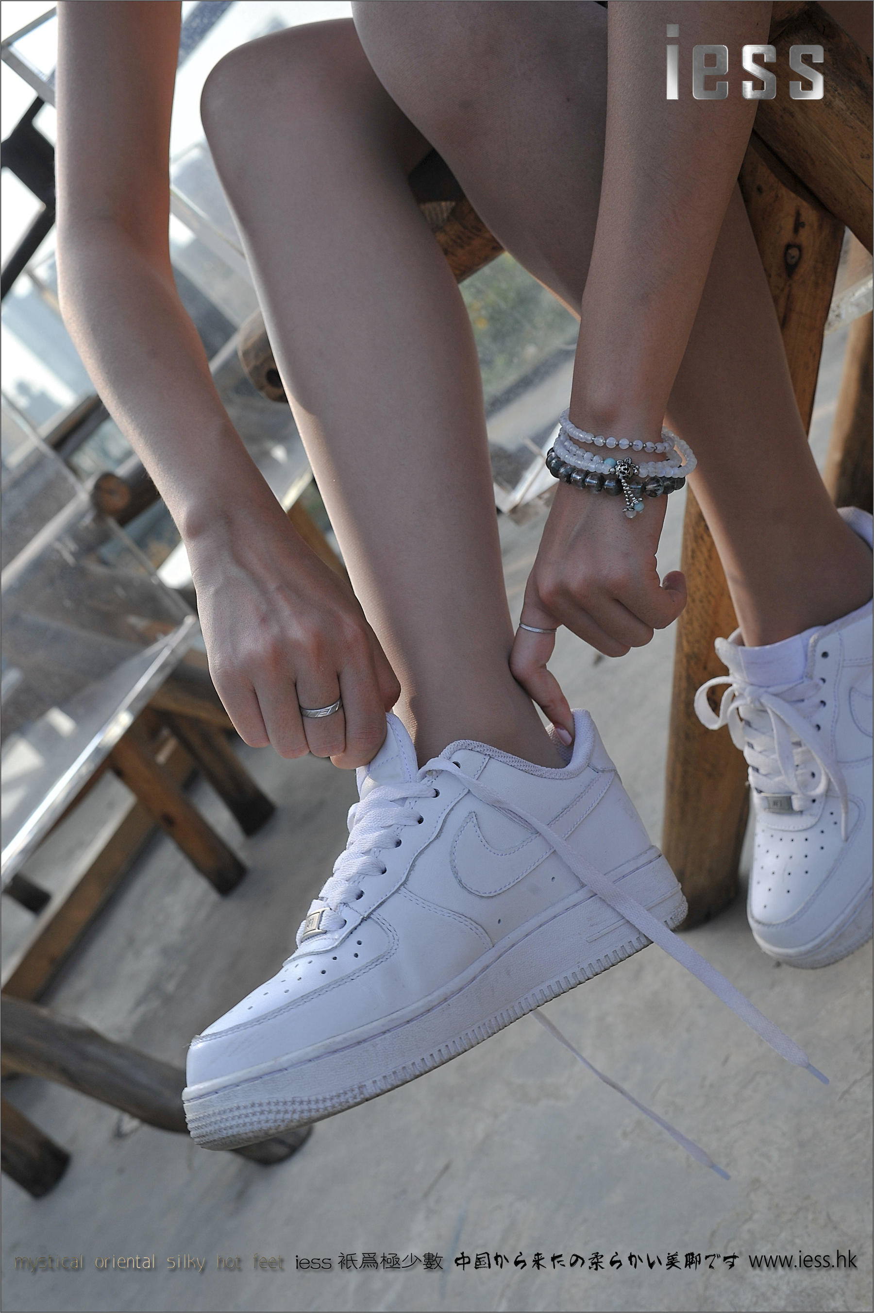 Silk Foot Bento 037 SASA SASA Sneakers Pork Silk Collection Edition