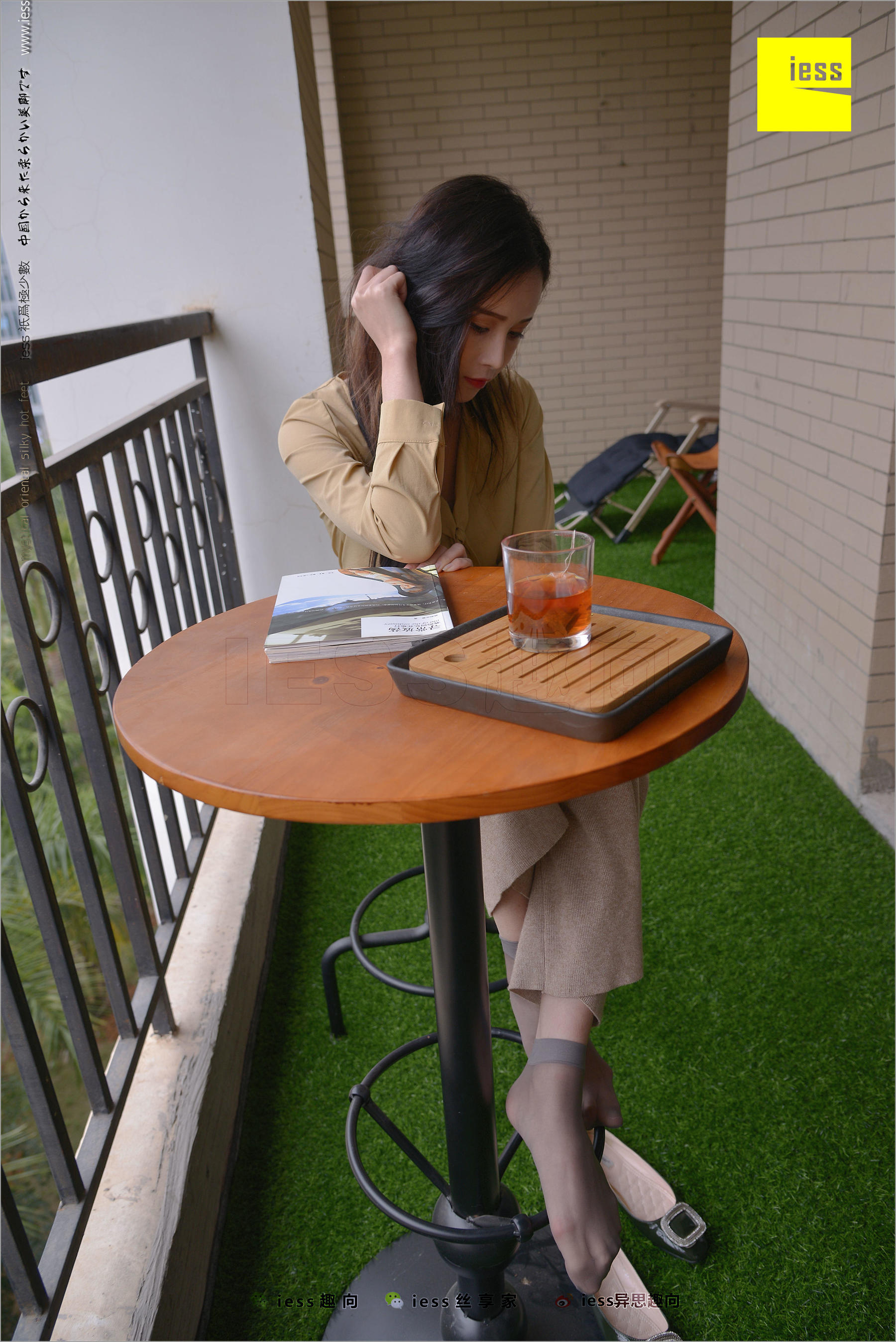 Xiaoyu's Little Feather, Ship socks, short silk and peace shoes streamlined version Different Thoughts to IESS Silk Foot Bento 218