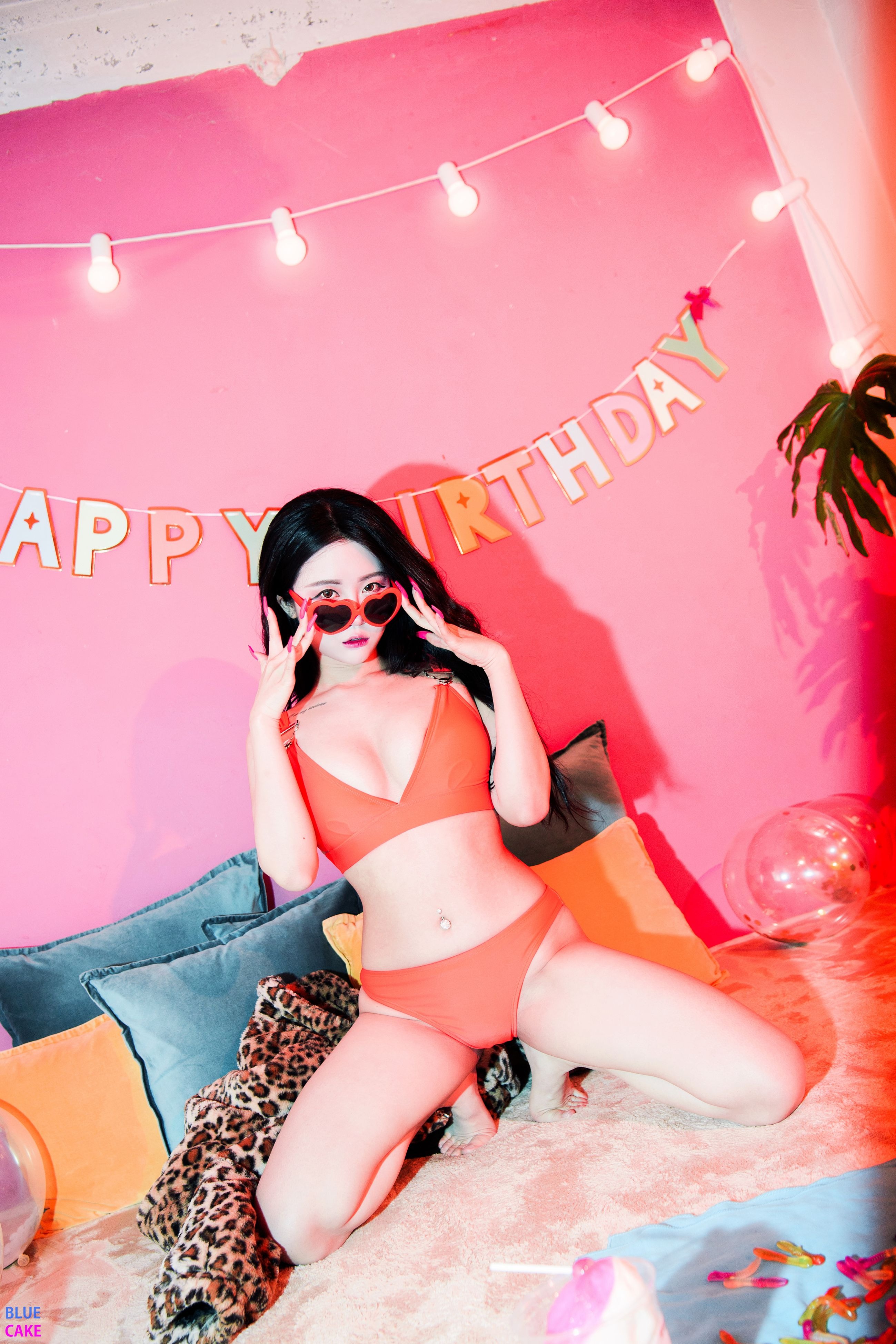 Bomi (보미) - BLUECAKE Happy Bomiday 95P-1.14GB