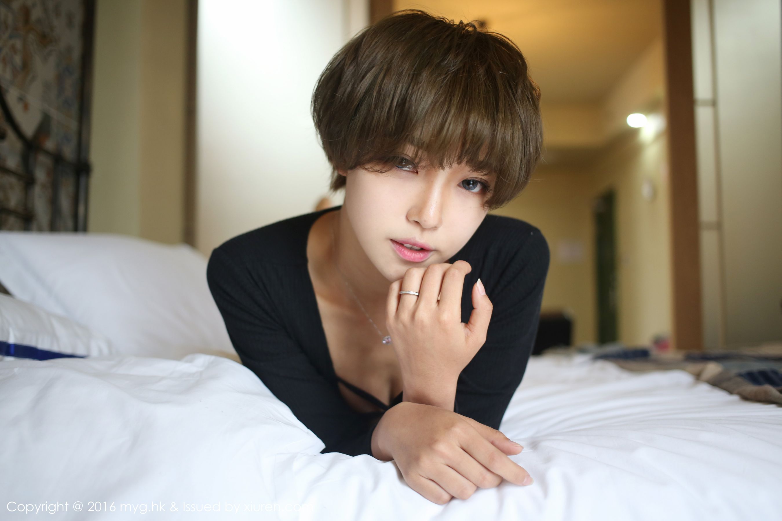 Feng Mu Lris Handsome Short Hair Girl Miyuan Pavilion Mygirl VOL.204