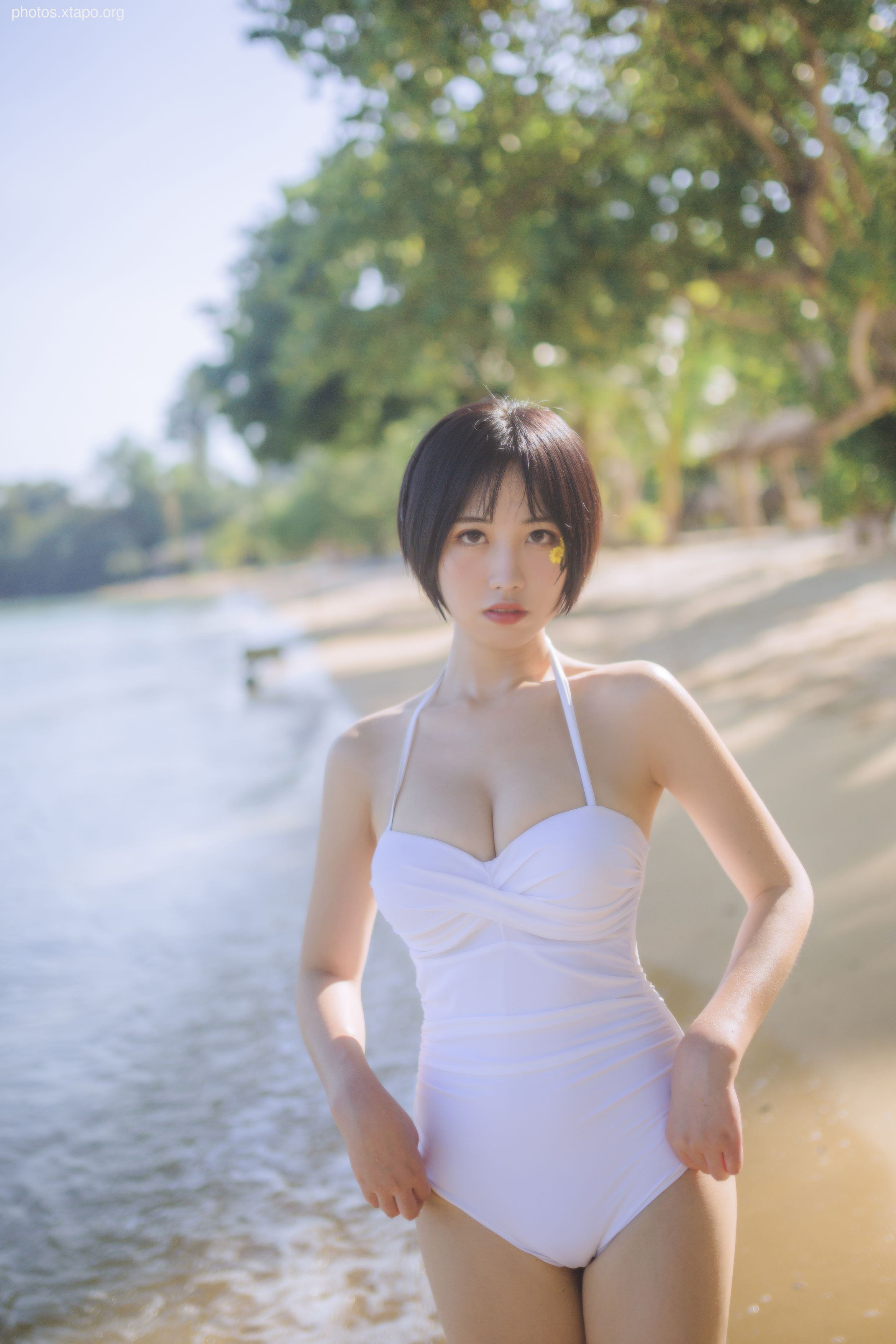 NO.017 White Swimsuit 30p-270MB