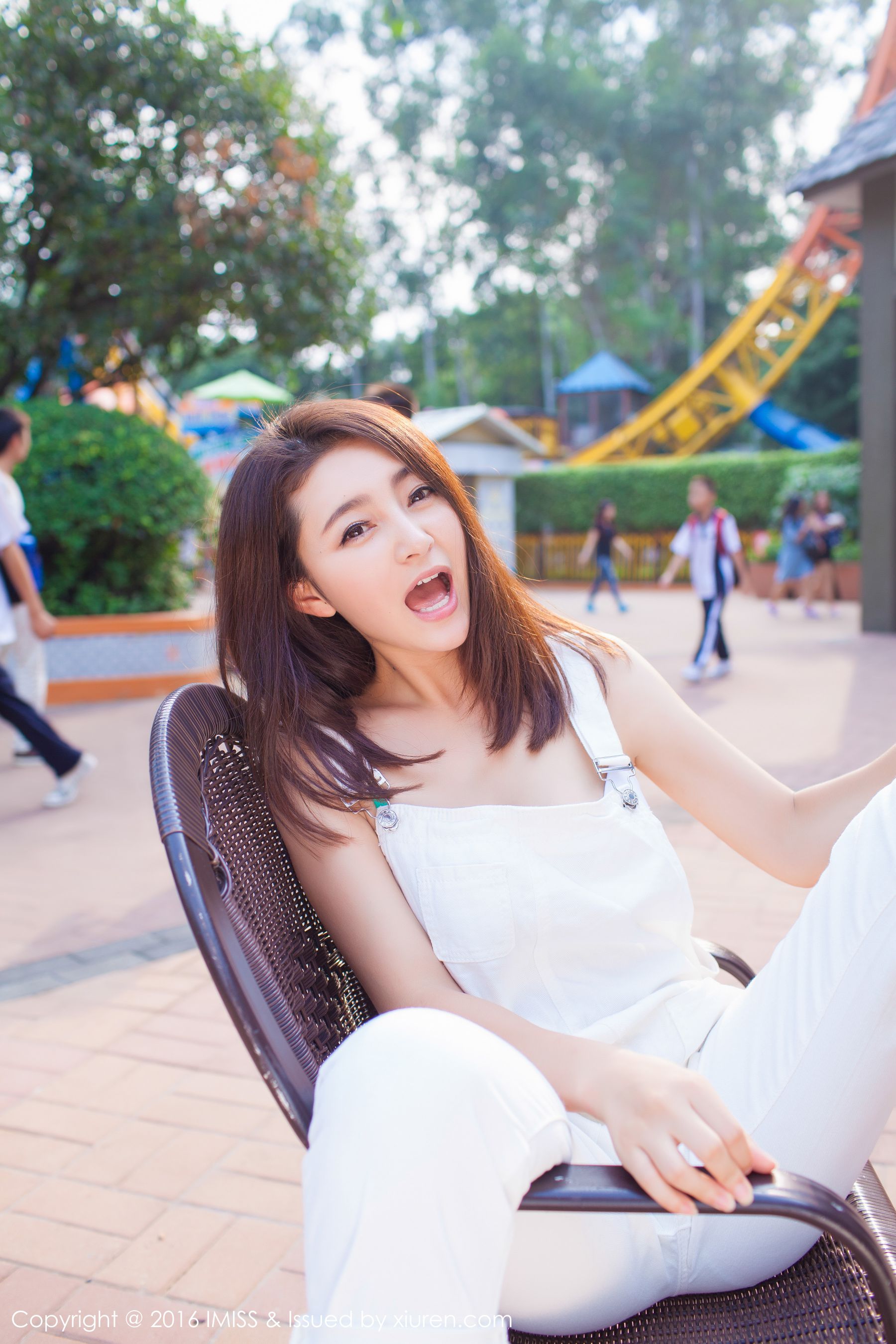 Xia Mo GIGI 2 sets of clothing street shots Ai MISS VOL.066