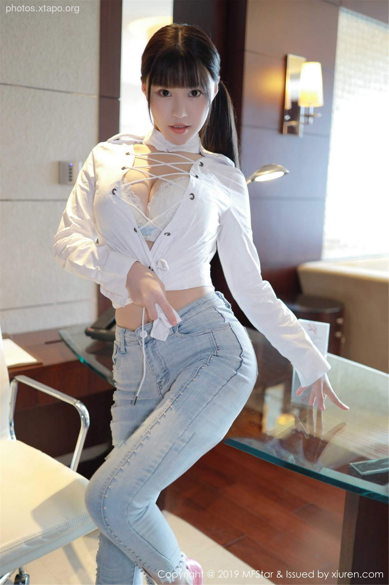 MFStarVol.207 Flower