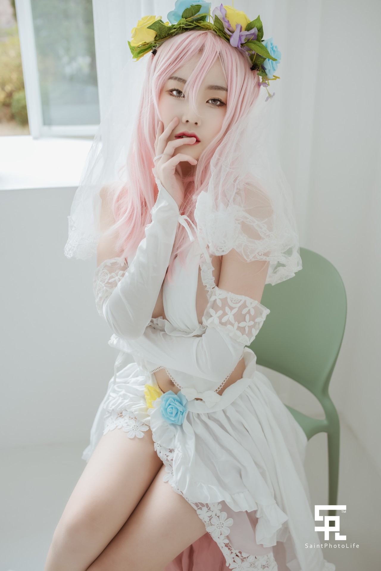 YUNA 윤아, [SAINT Photolife] Yuna's Cosplay Vol