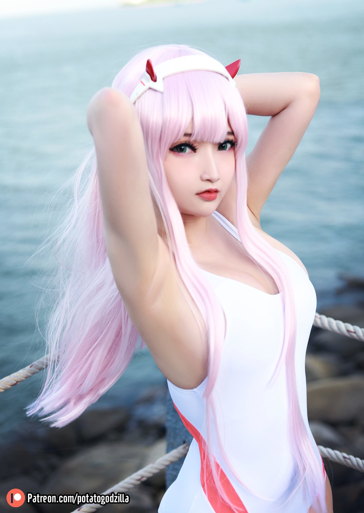 Cosplay Potato Godzilla Zero Two Swimsuit