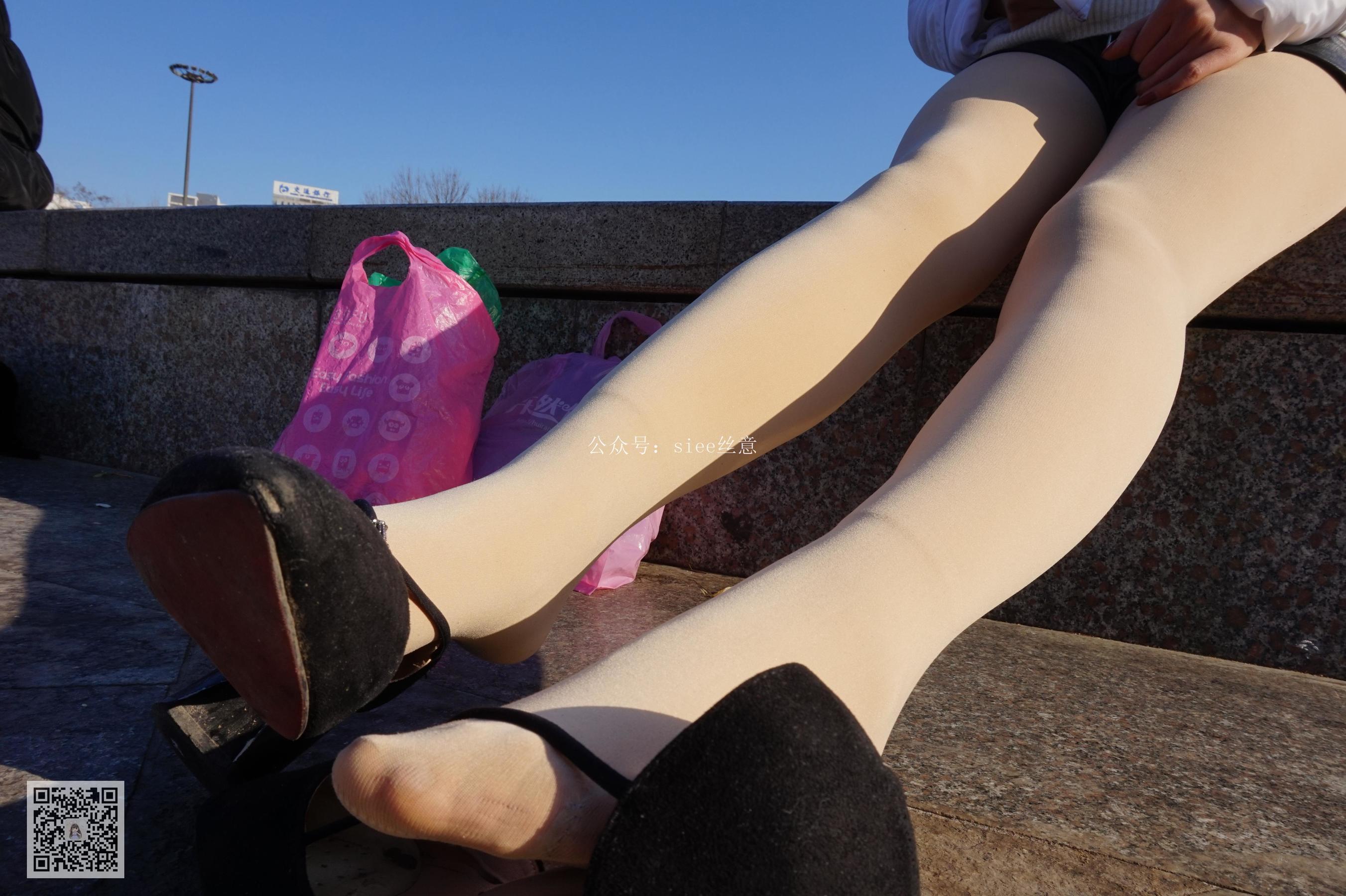 Si Yi Siee Siee Houshi can also be equipped with high heels