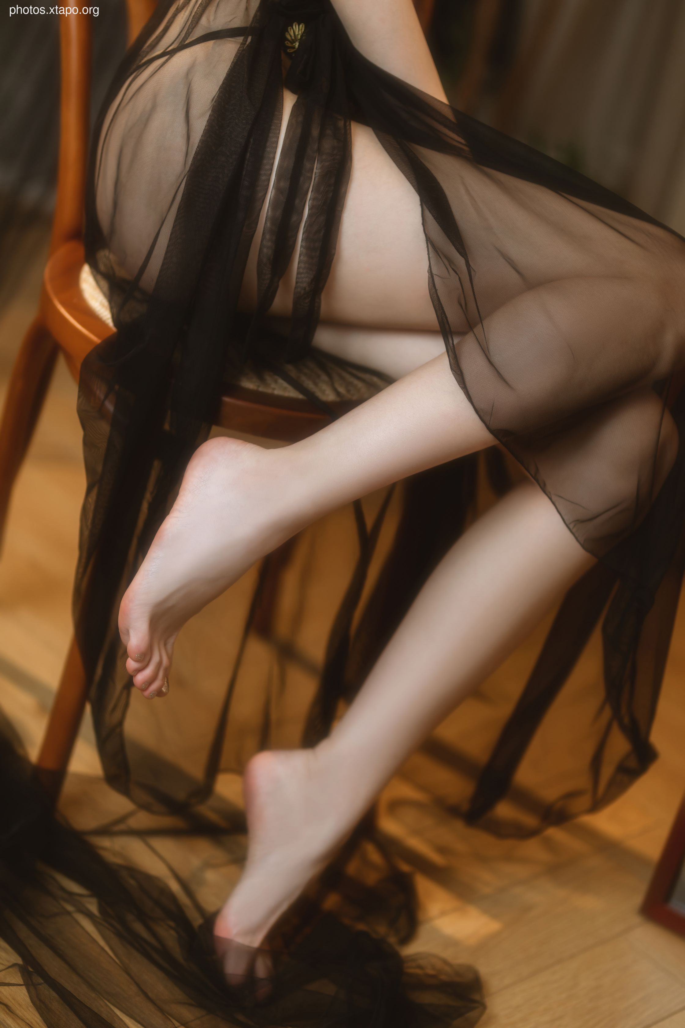 Xu Lan Lan Blackfast Cheongsam