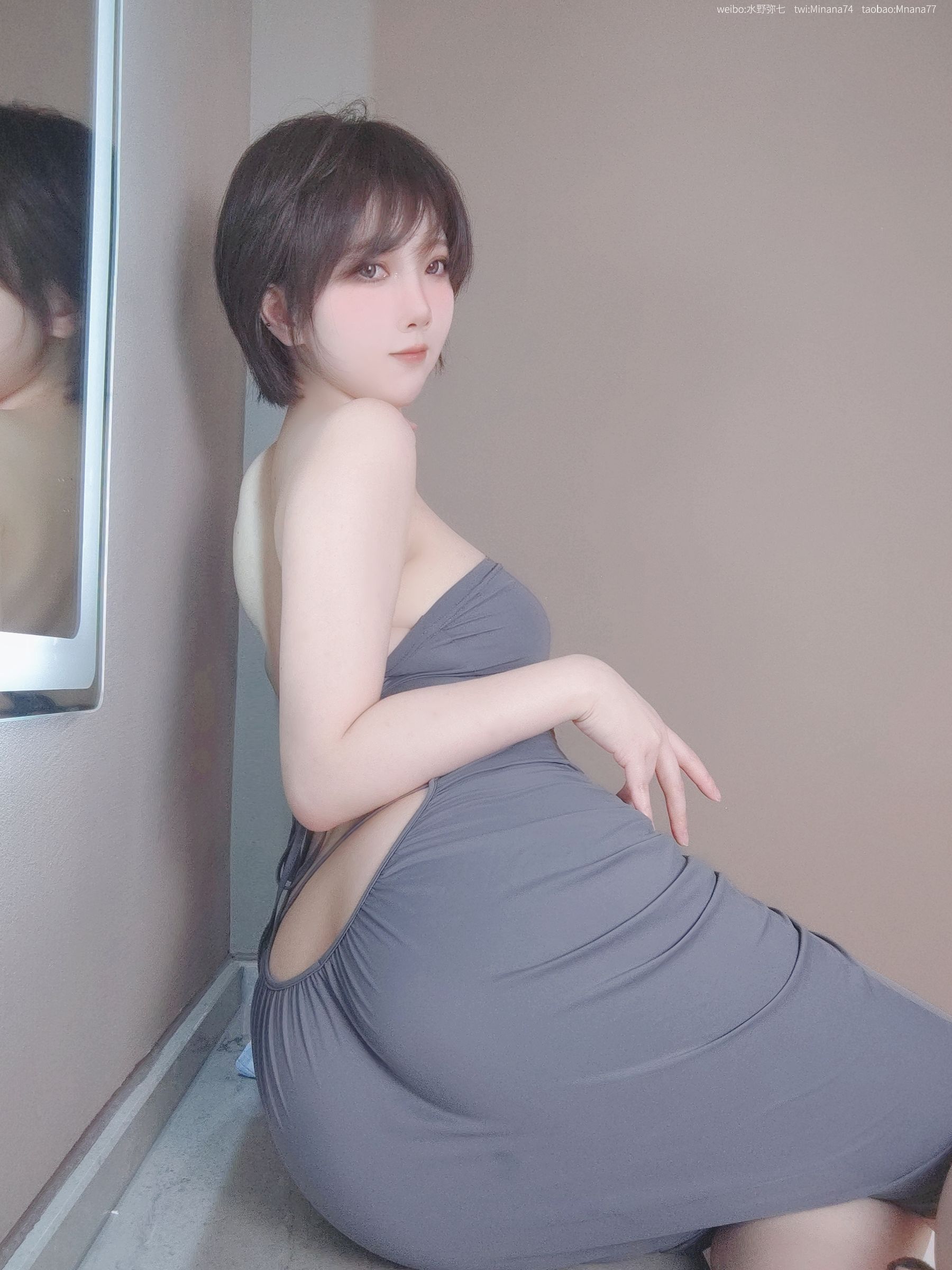 Welfare COS Anime blogger name Siqi -guitar sister without guitar