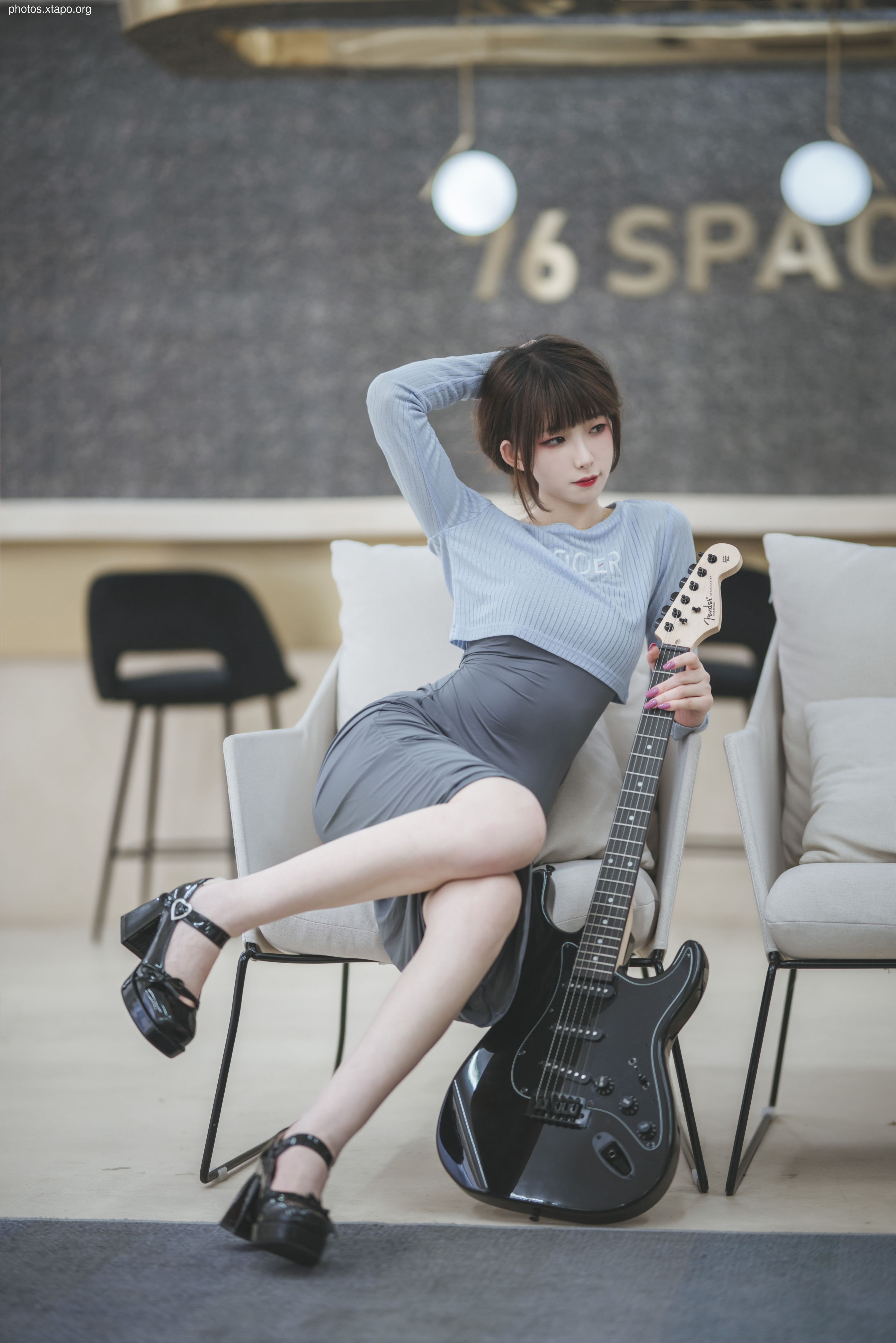 Fengjiang Guitar Sister