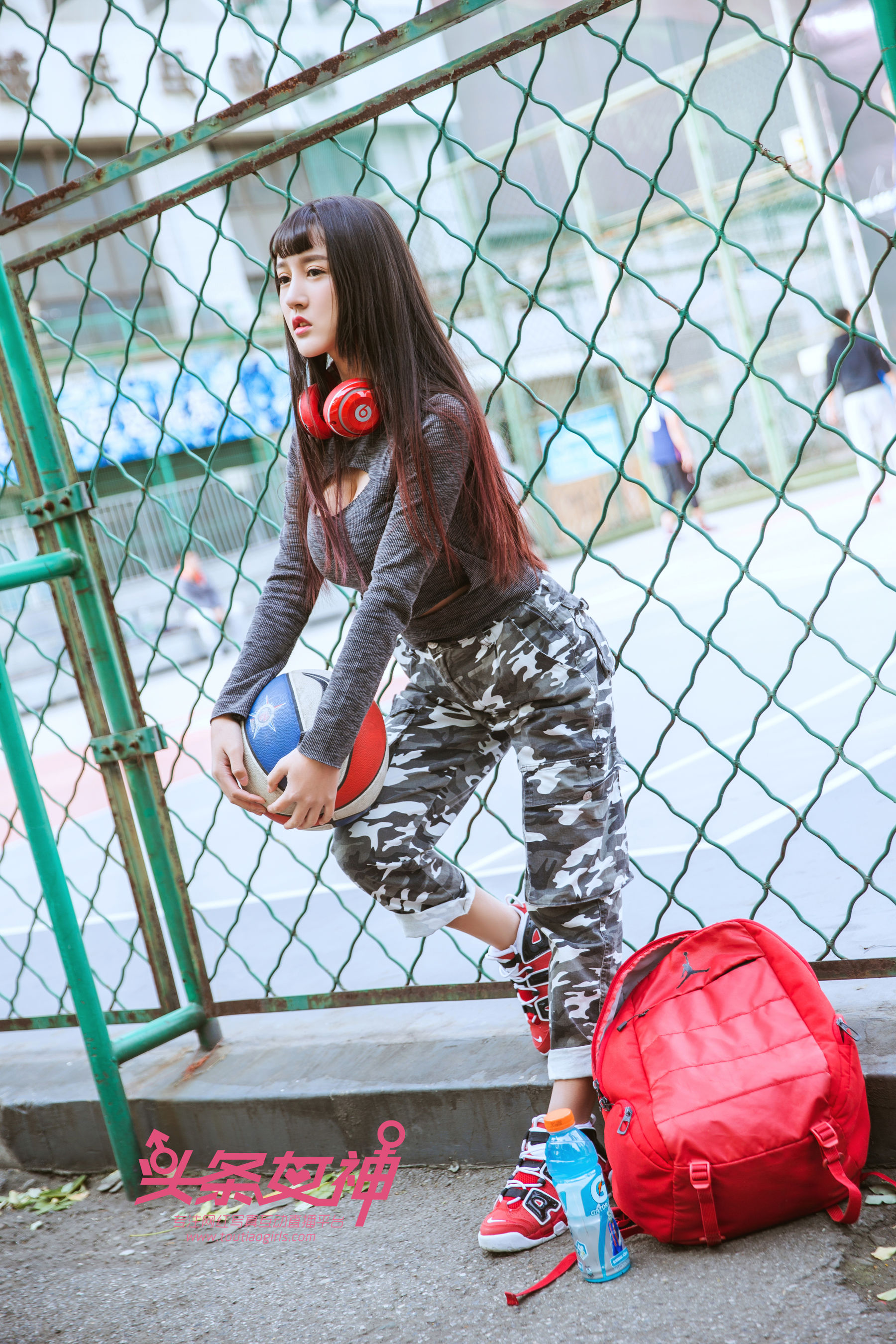 Dahan Your Basketball Baby Girlfriend Toutiaogirls