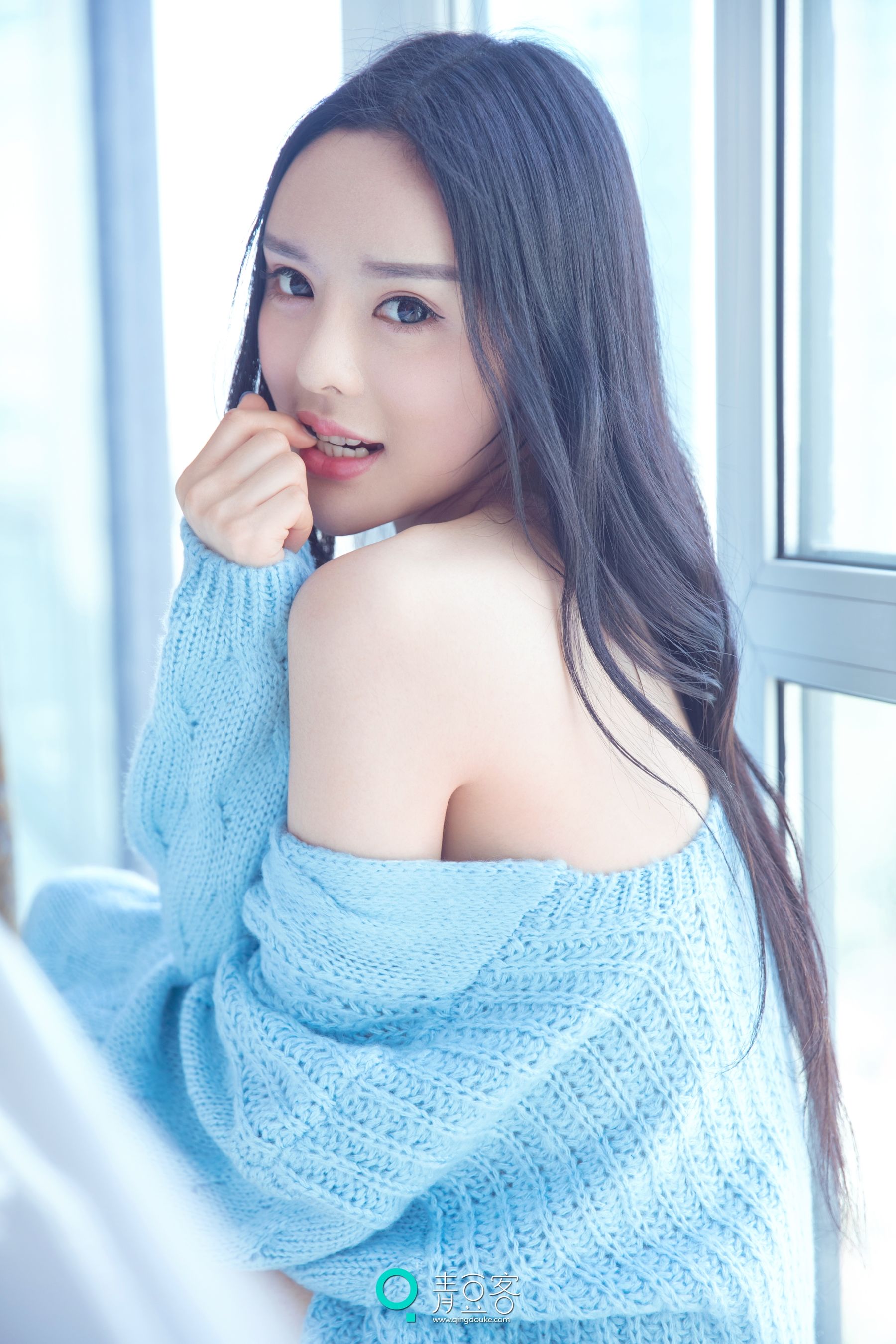 Xiaodi Sexy sweateruniform Qingdouke