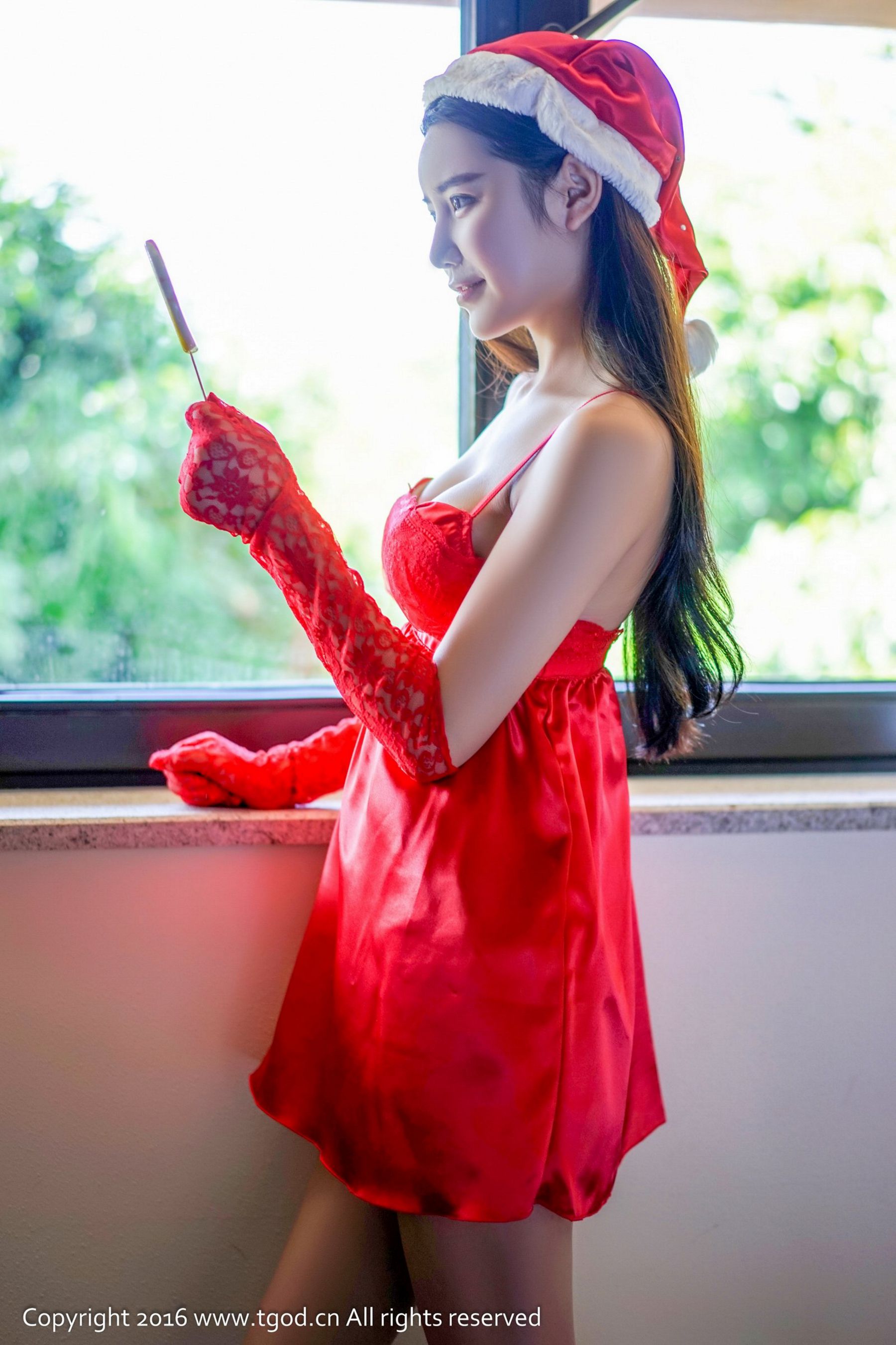 Xu Yanxin Mandy Angel -like smile Maid Christmas costume Push Goddess TGOD