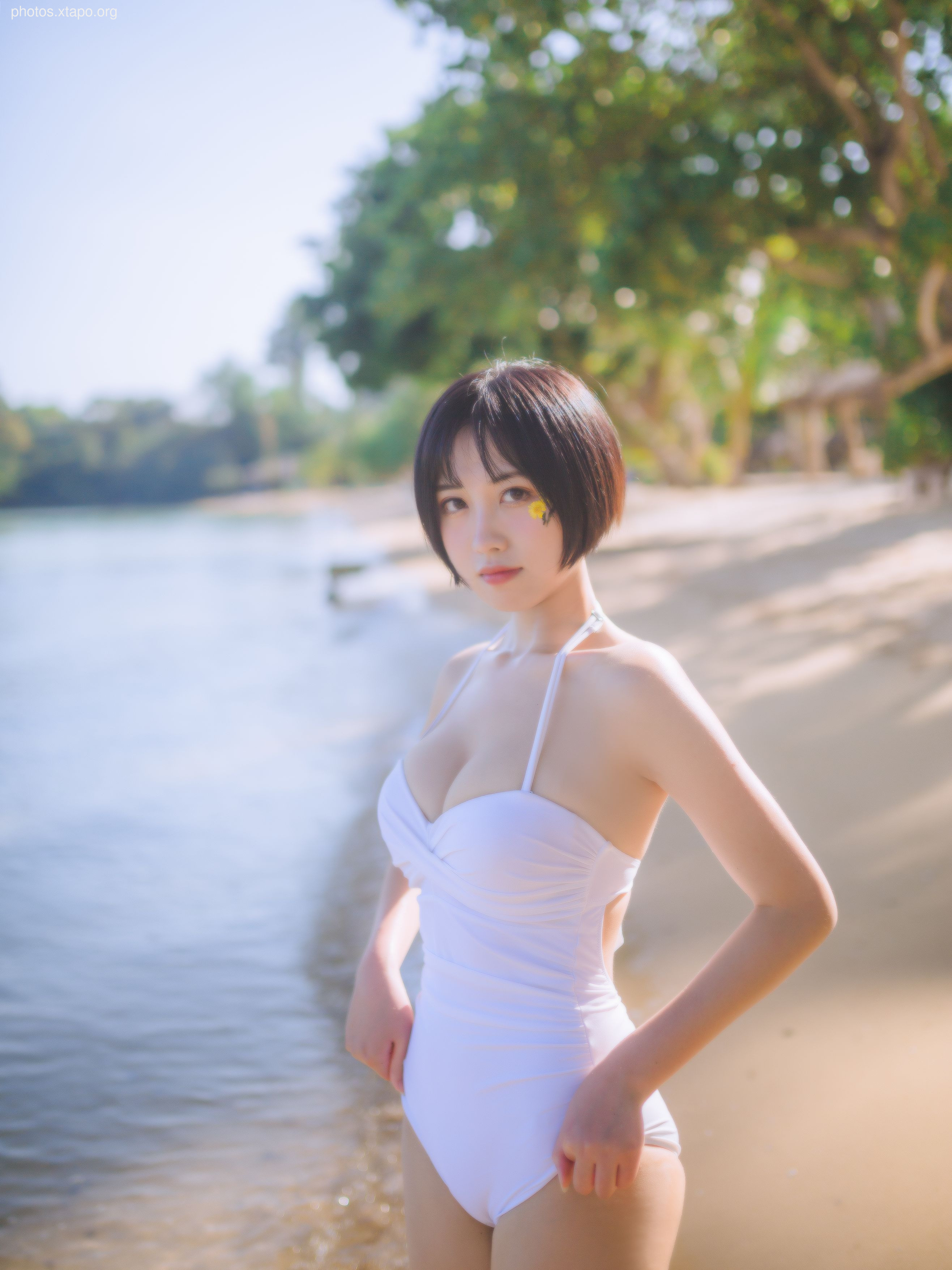 NO.017 White Swimsuit 30p-270MB