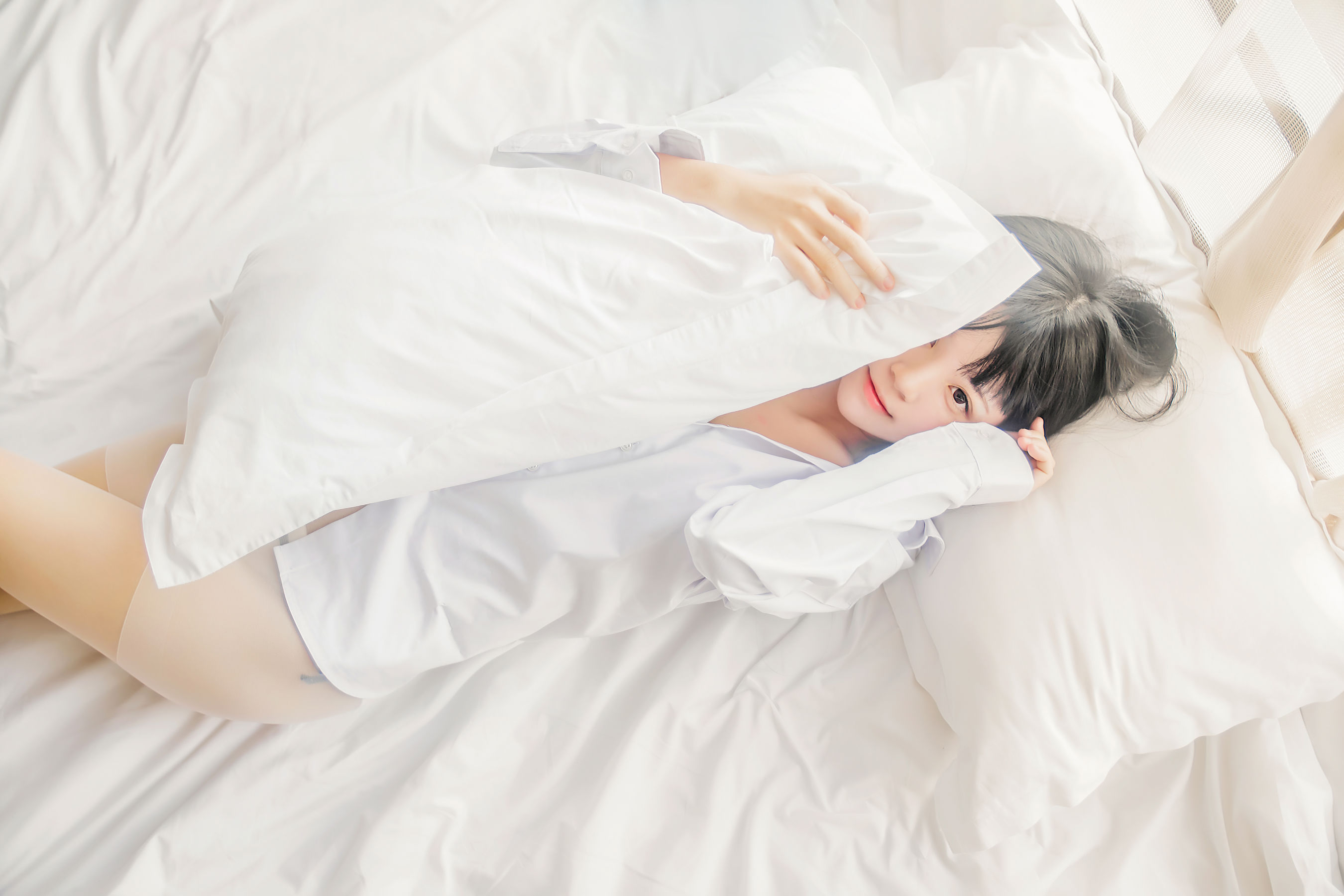 Loli cos 喵 -White Shirt Express