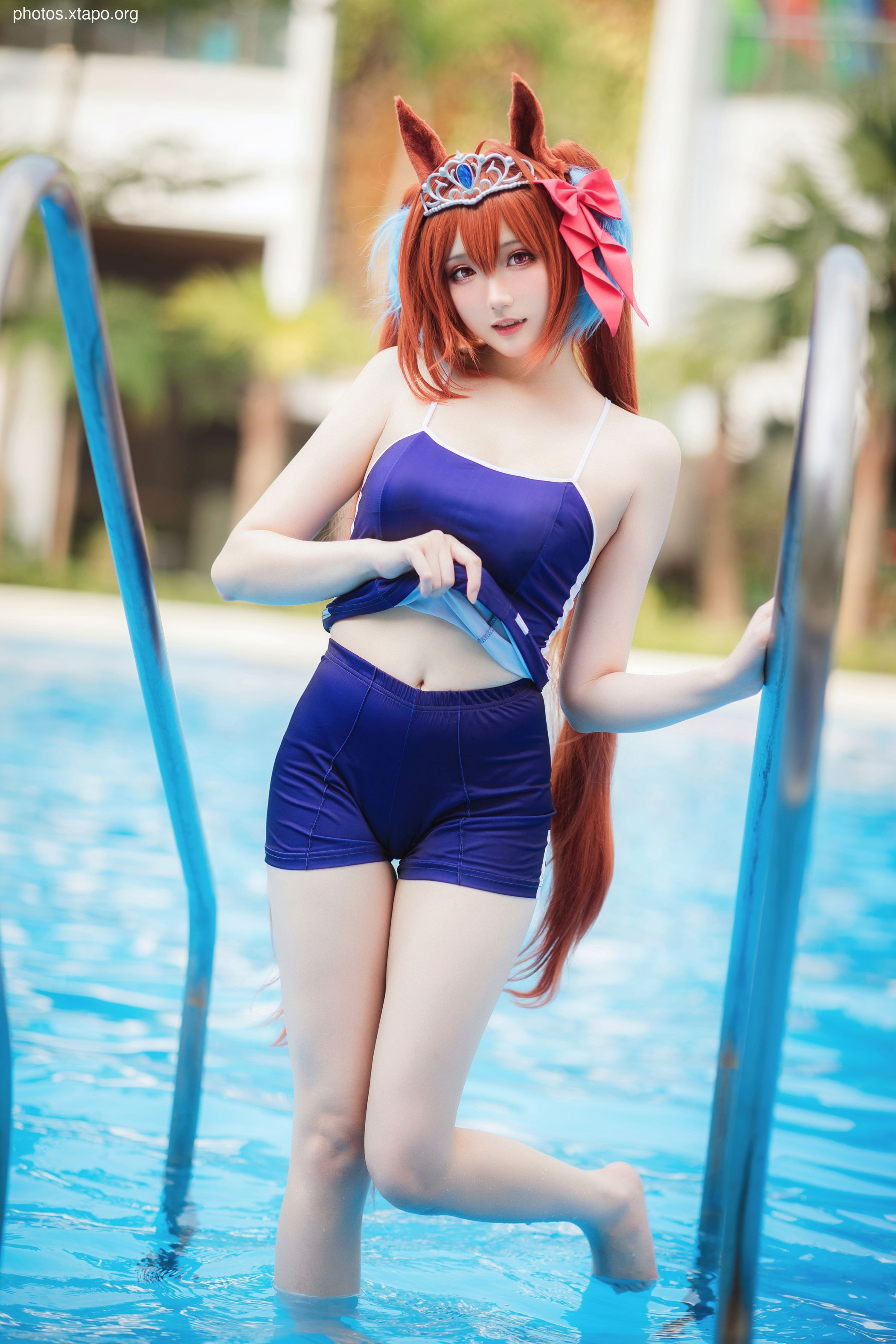 Guaxi sauce horse racing girls and Chiji Electronics