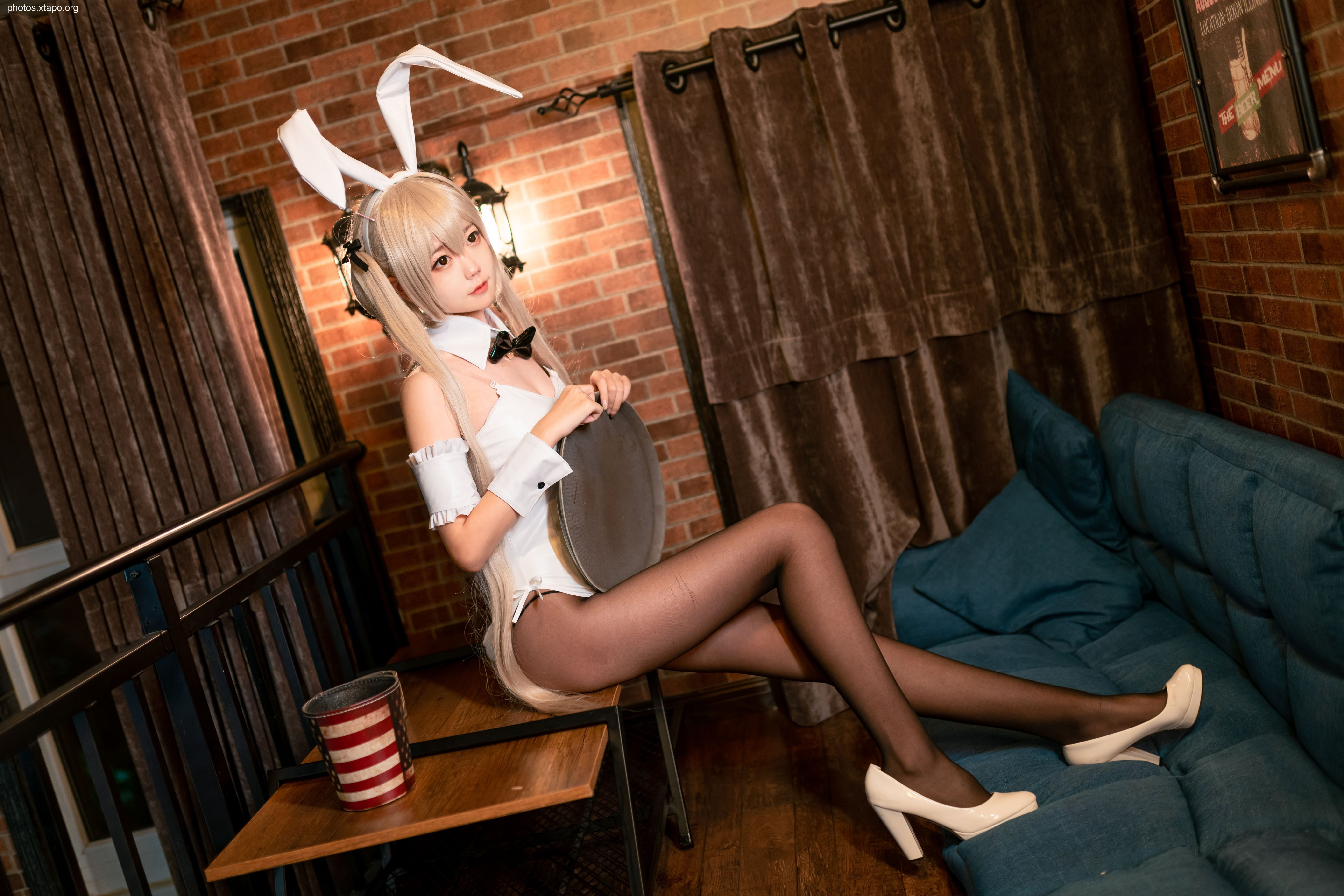 Fatty Ya-Qiongmei Rabbit Girl 25P-405MB